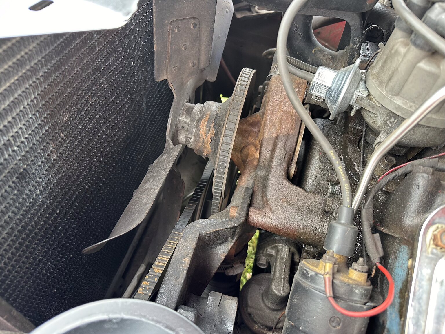 Image of 1962 Ford Thunderbird Convertible mechanics