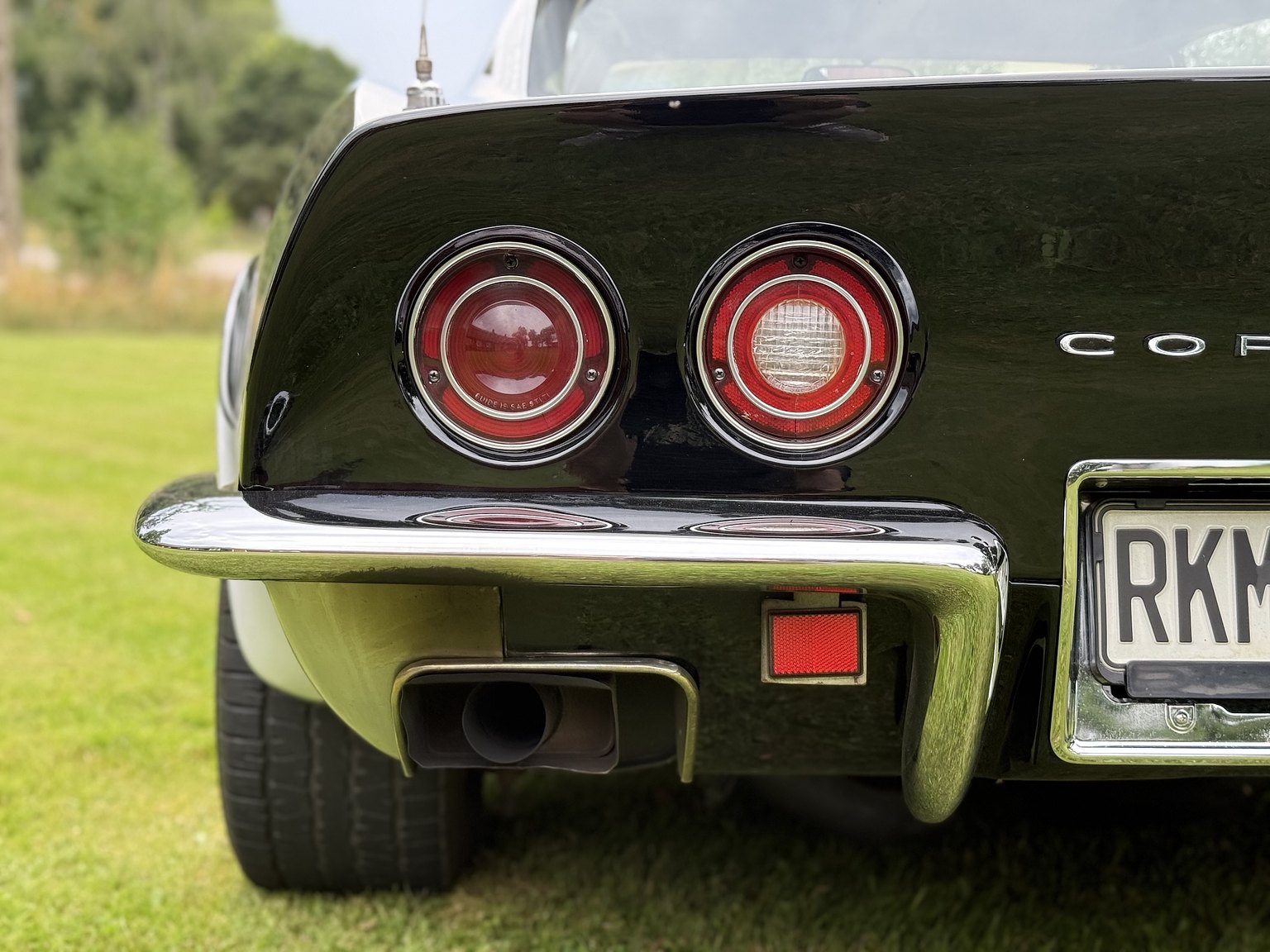 Exterior image of 1973 Chevrolet Corvette Stingray