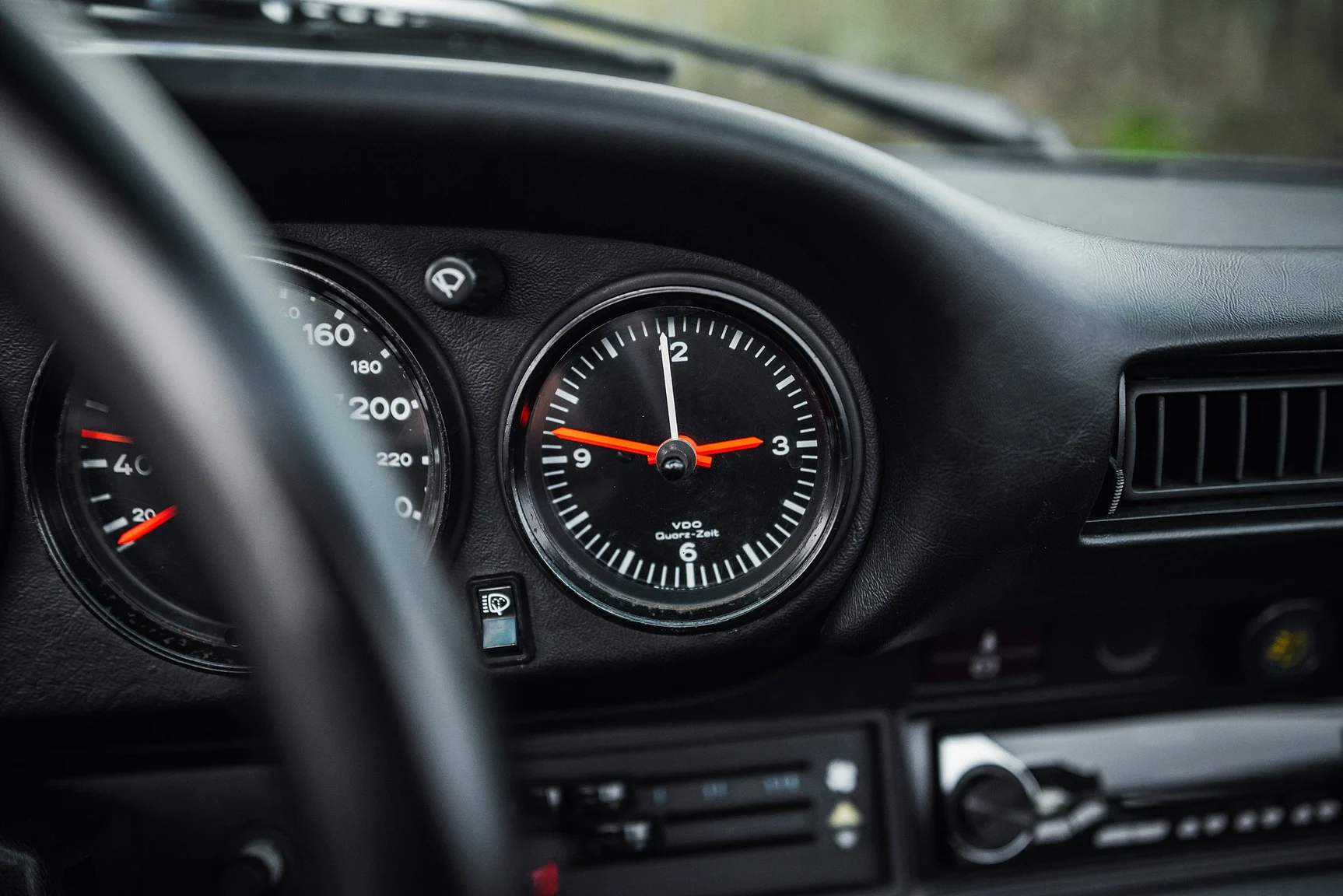 Innenraumfoto von 1983 Porsche 911 SC (29)