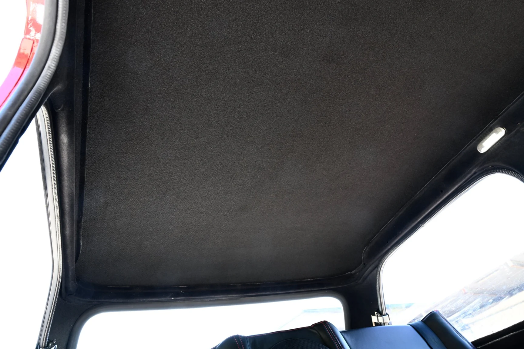Innenraumfoto von 2013 Mini Cooper Turbo RWD (27)