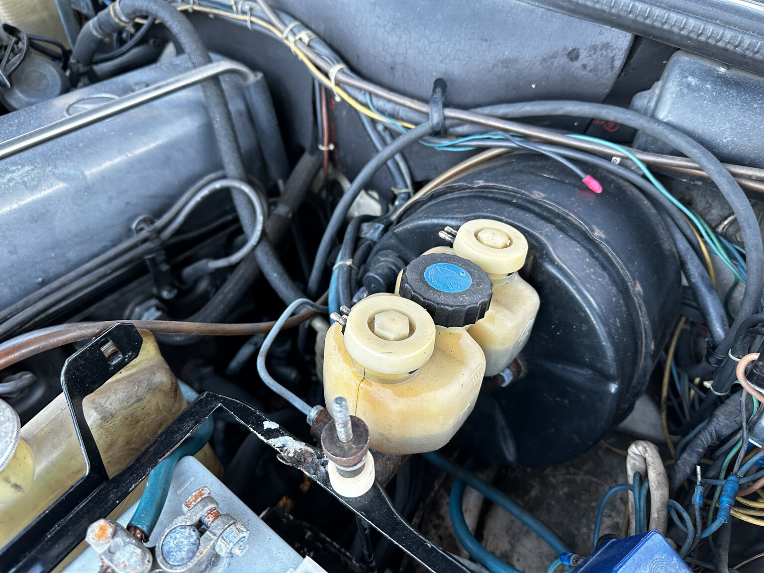 Image of 1967 Mercedes-Benz 250 S mechanics