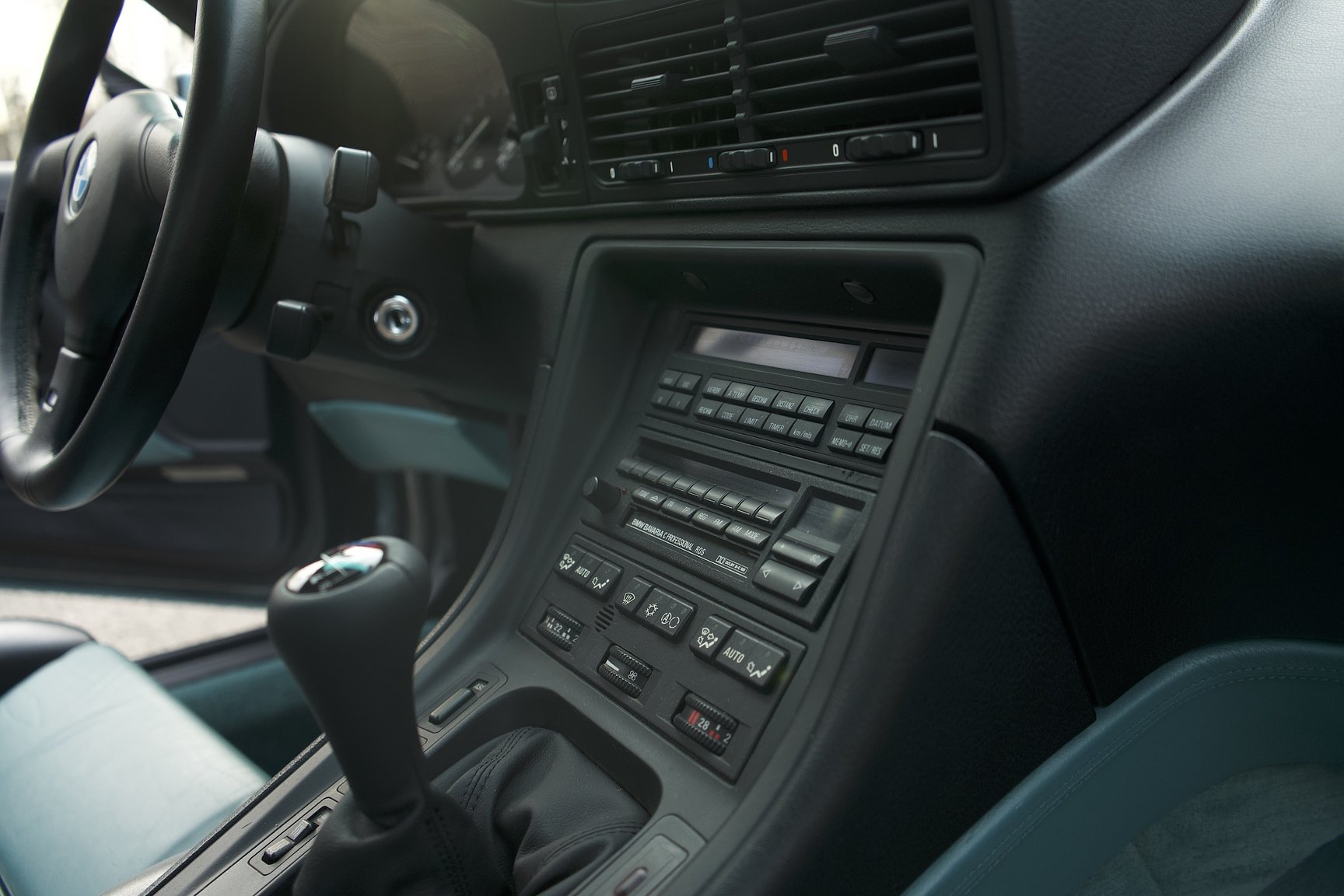 Interior image of 1992 BMW 850i 6-speed manual - NO RESERVE