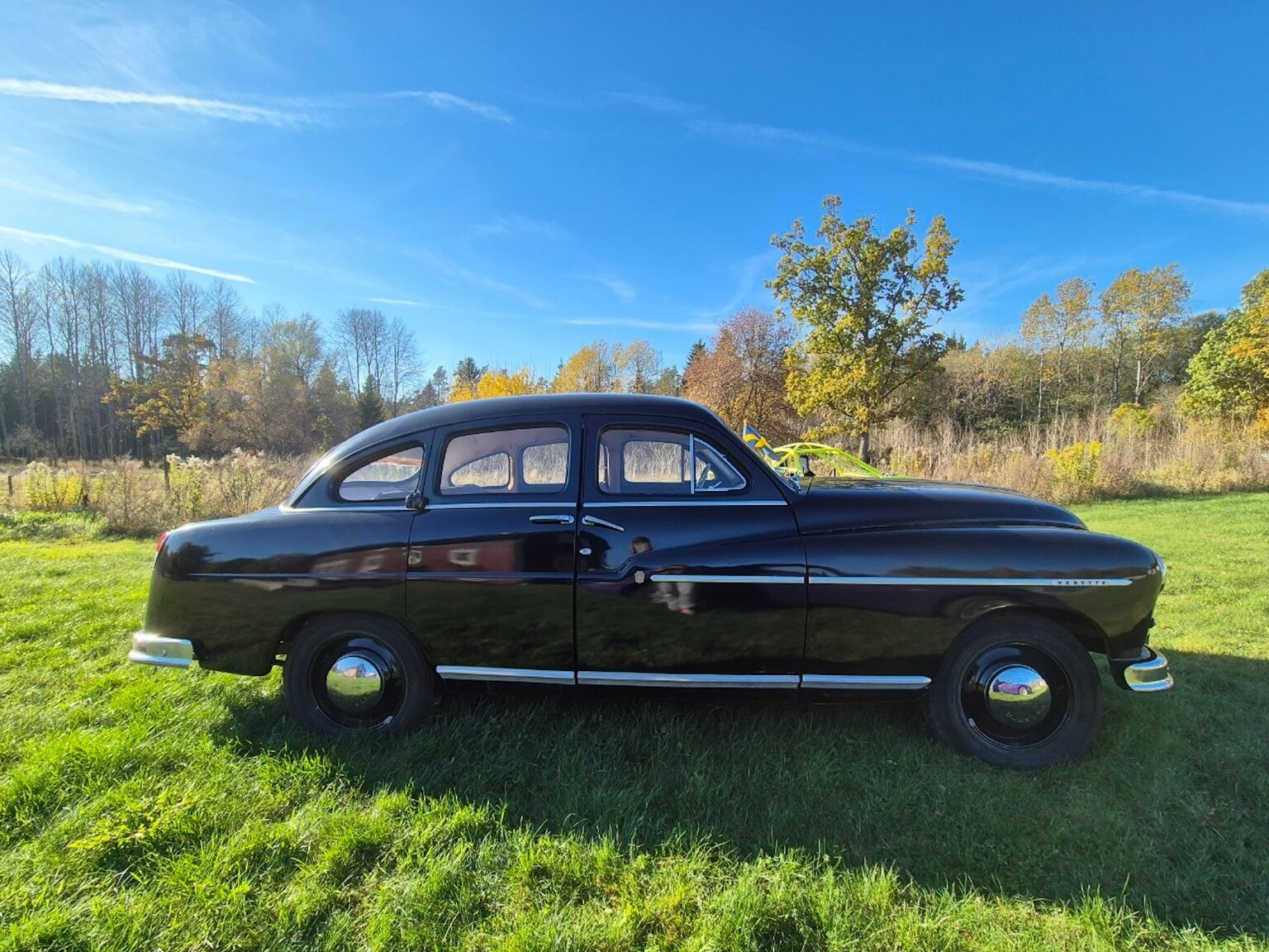 Exterior image of 1954 Ford Vedette 3.9 V8