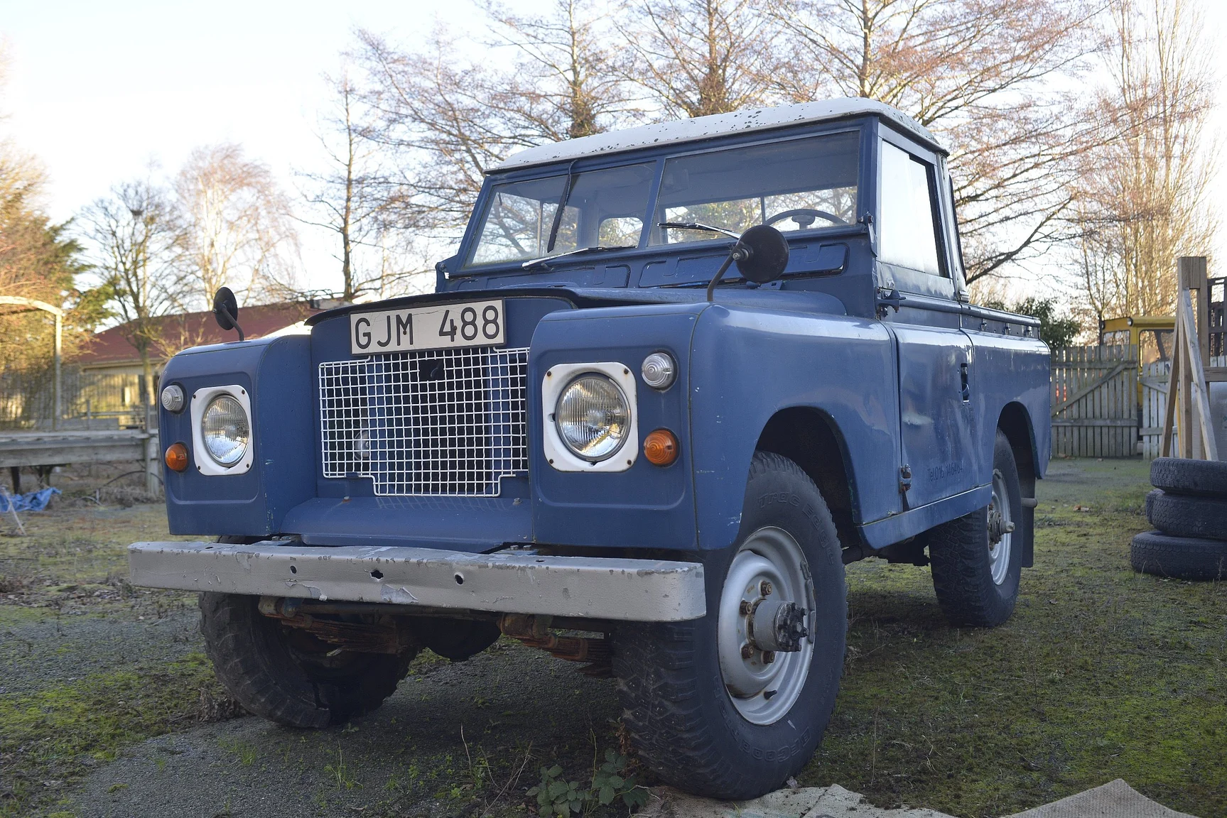 Exterior image of 1970 Land Rover Series 2 88 Pick up (9)