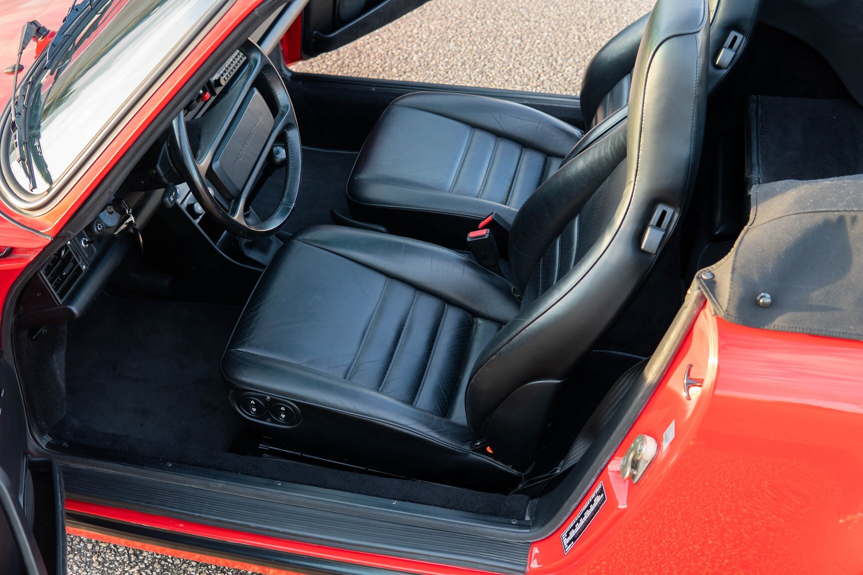 Interior image of 1987 Porsche 911 Carrera Cab 3.2