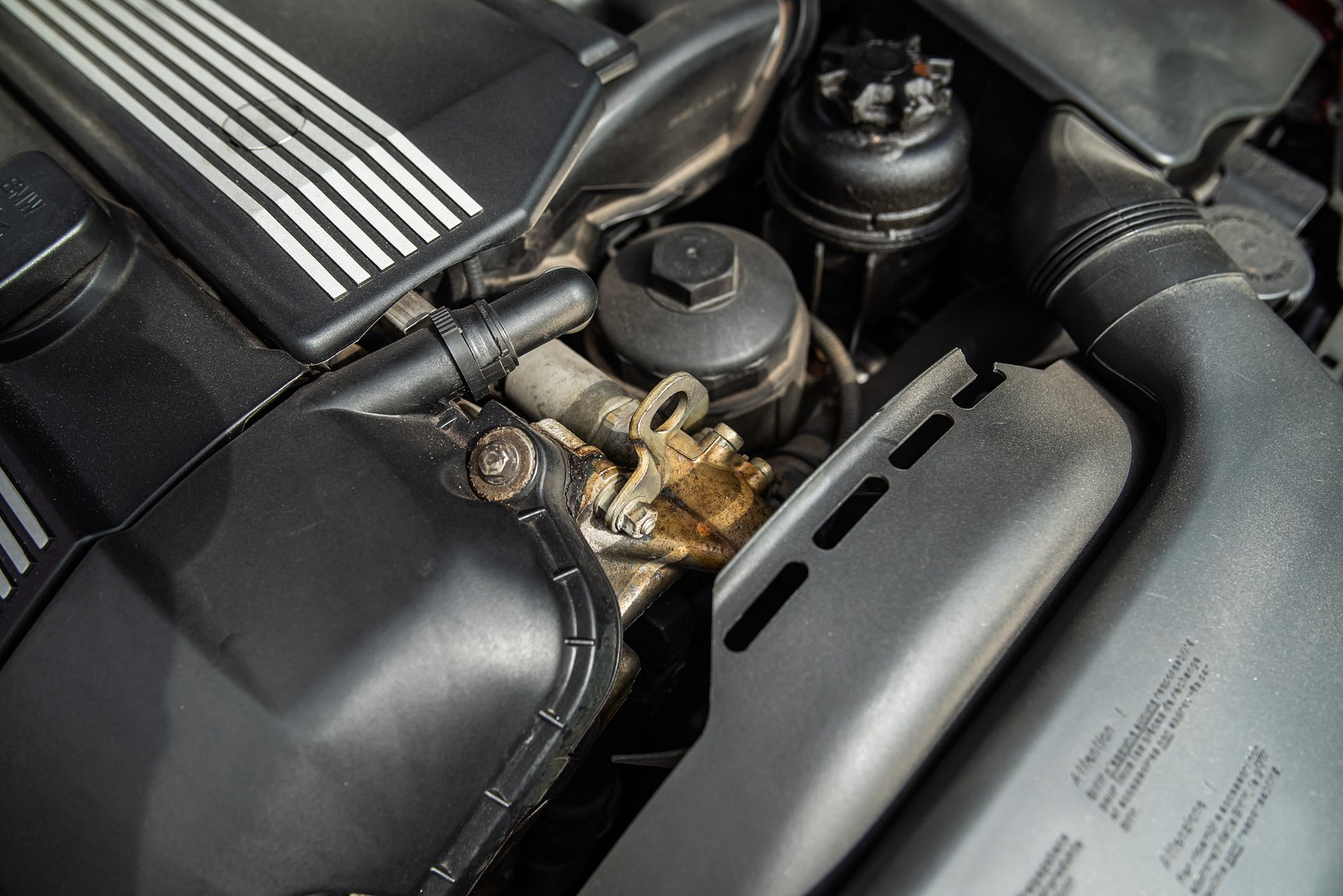 Image of 2001 BMW 330Xi mechanics