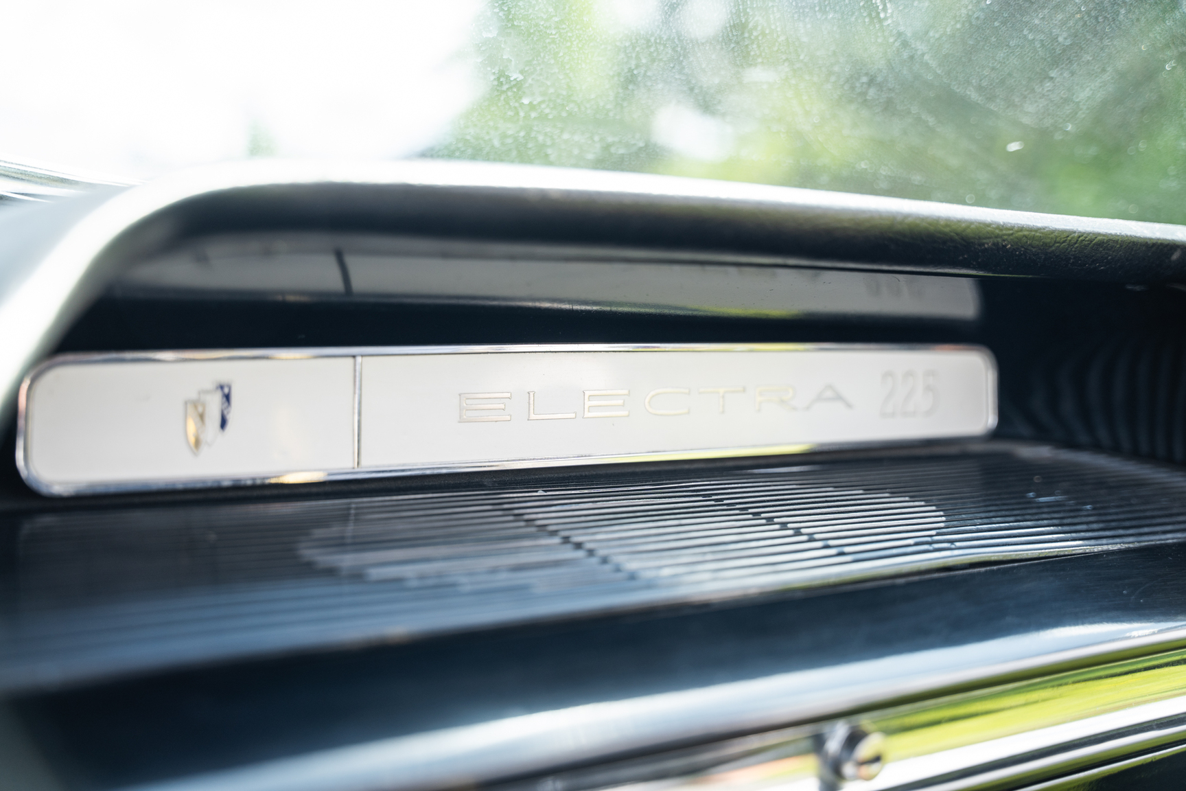 Innenraumfoto von 1961 Buick Electra 225 cab