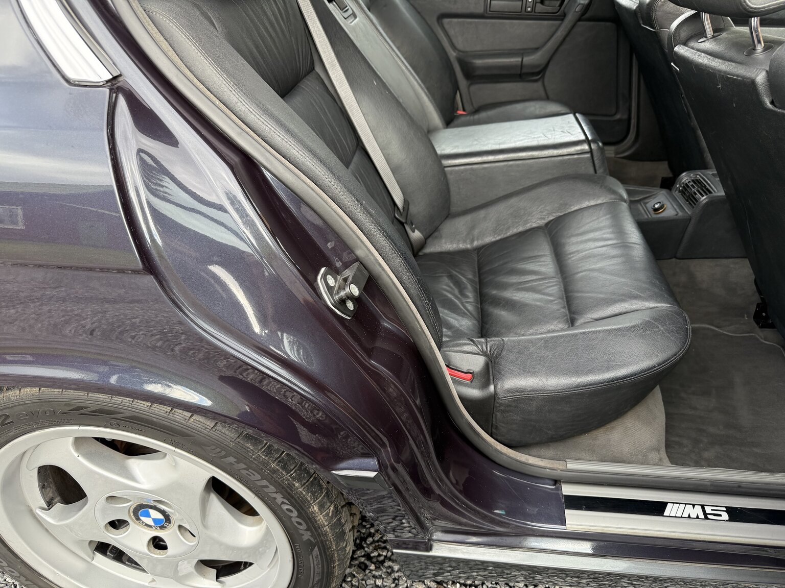 Innenraumfoto von 1989 BMW M5