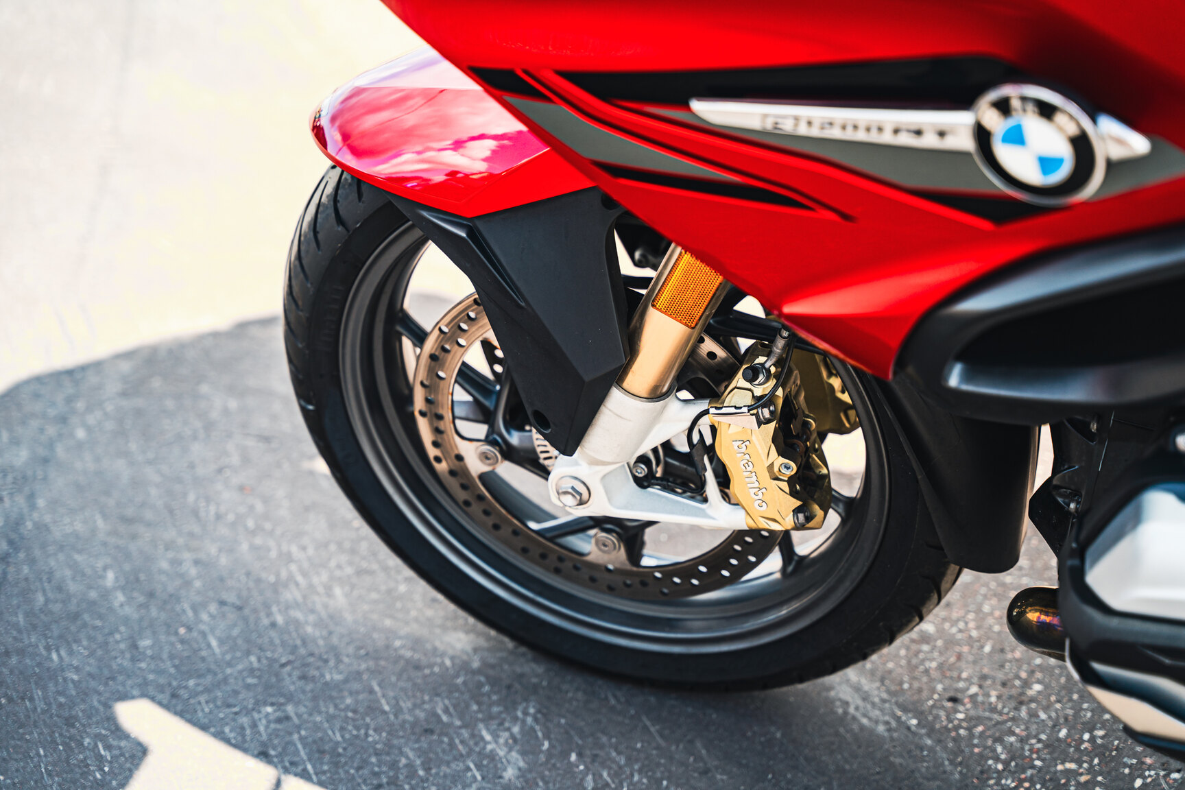 Exterior image of 2018 BMW R 1200 RT