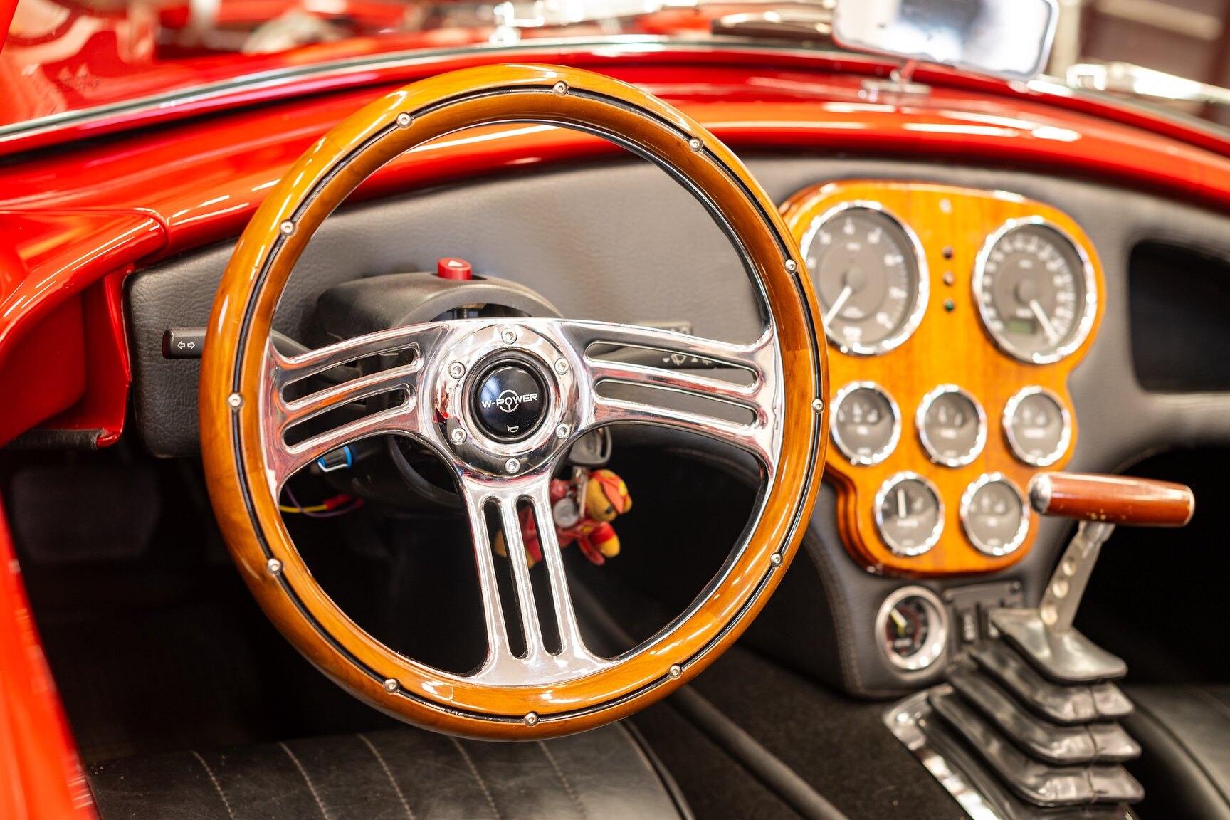 Interior image of 2011 AC Cobra Replika