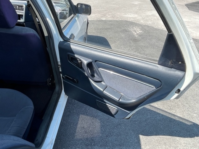 Interior image of 1983 Ford Sierra