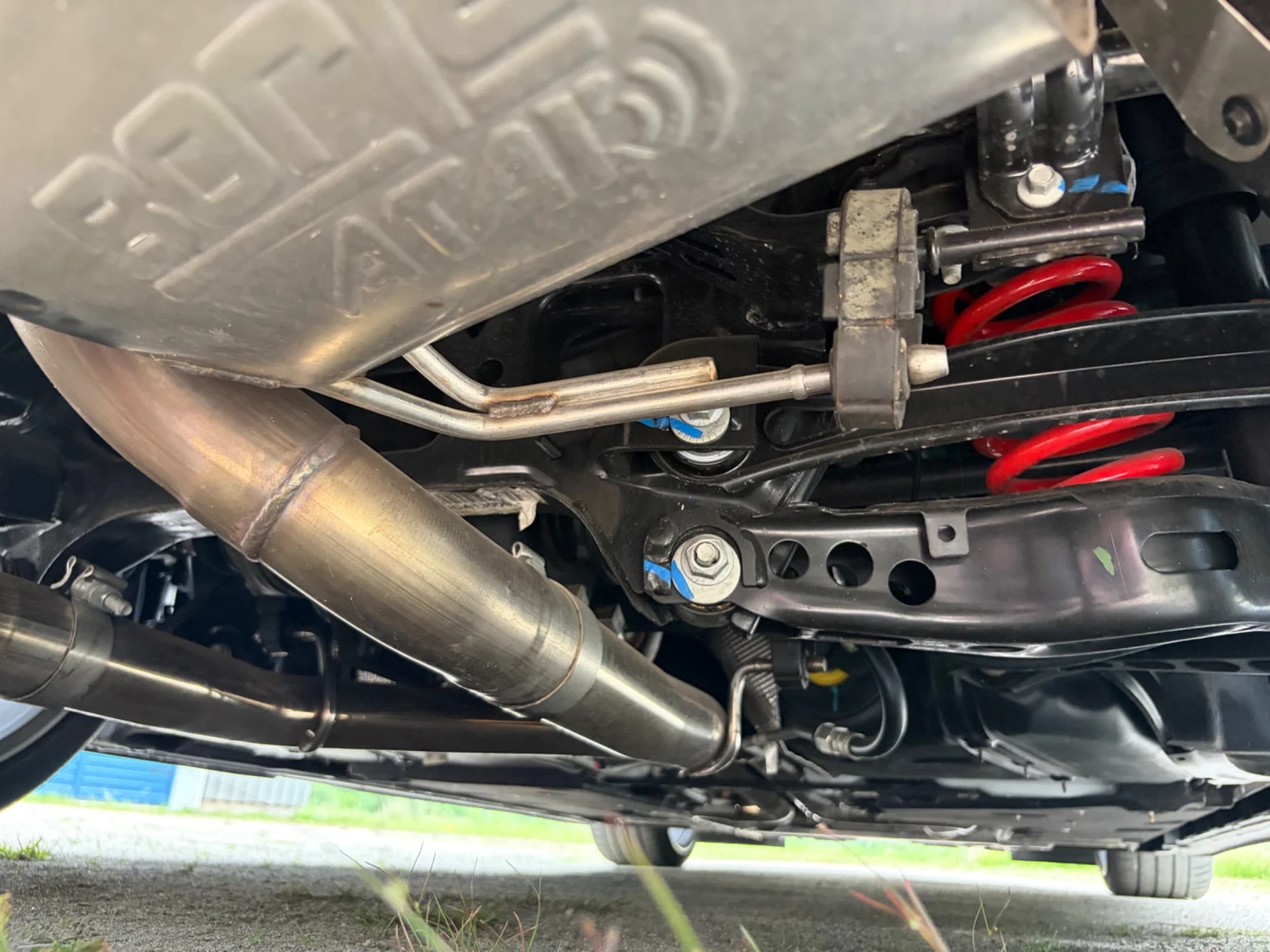 Image of 2017 Chevrolet Camaro SS mechanics (20)