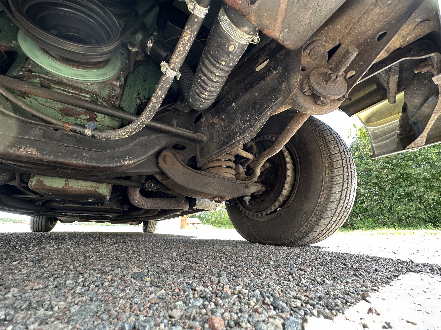 Image of 1961 Buick Electra 225 cab mechanics