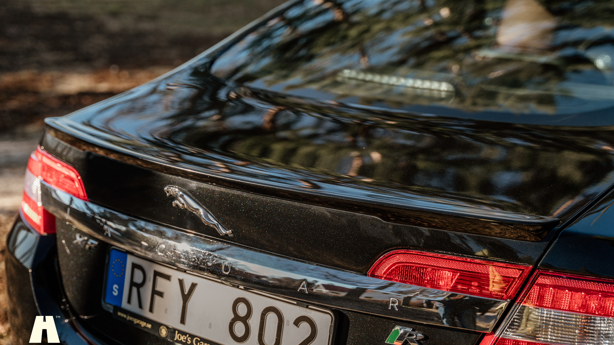 Exterior image of 2010 Jaguar XFR (47)