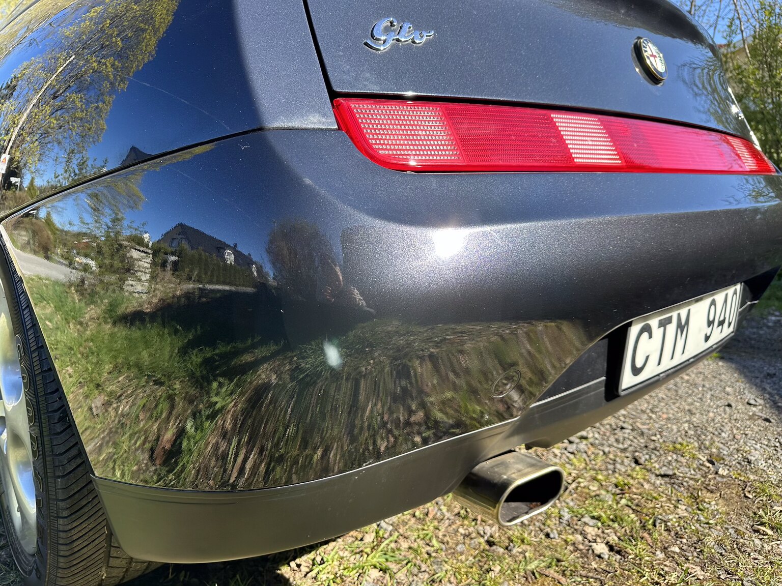 Exteriörbild på 1997 Alfa Romeo GTV 3.0