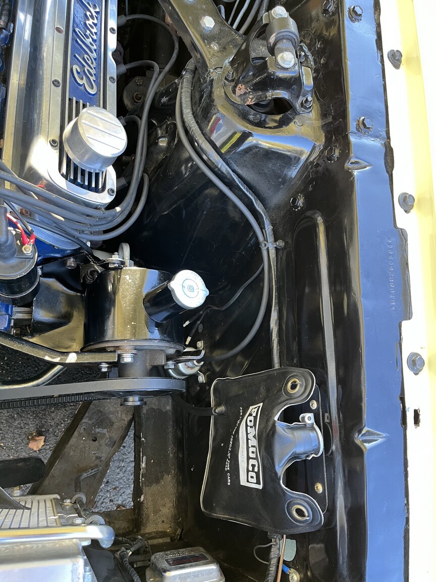 Image of 1966 Ford Mustang Cabriolet 289cui mechanics