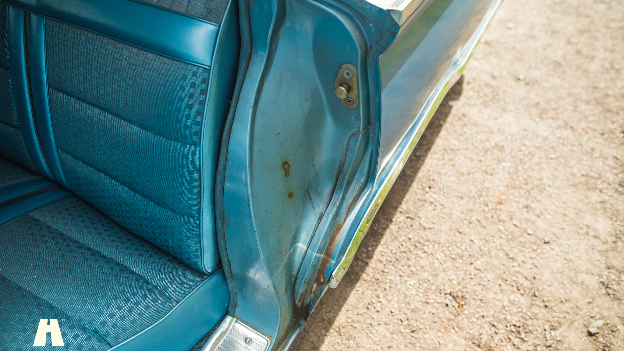 Interior image of 1963 Mercury Monterey Custom 4-door (45)