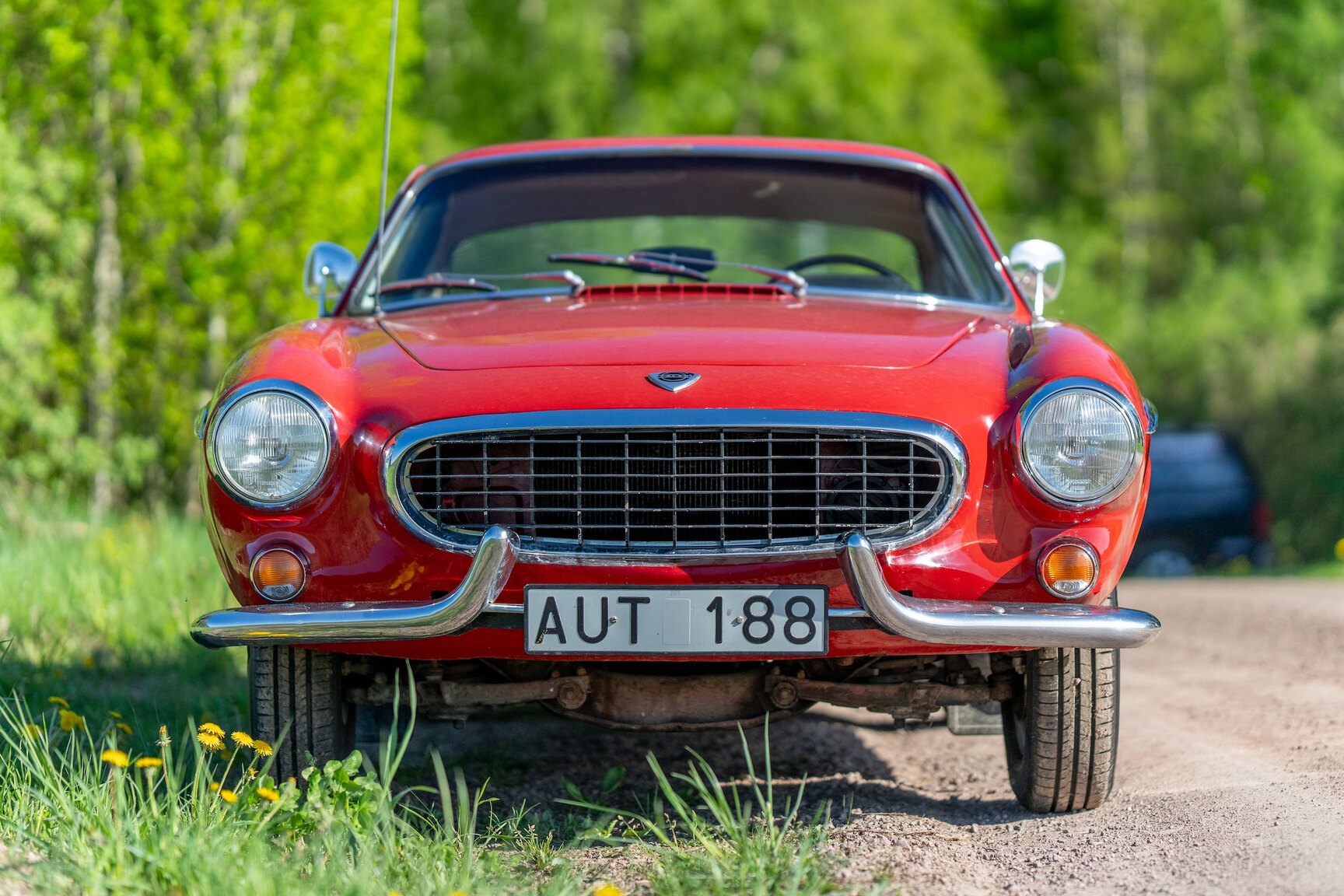 Exterior image of 1961 Volvo P1800