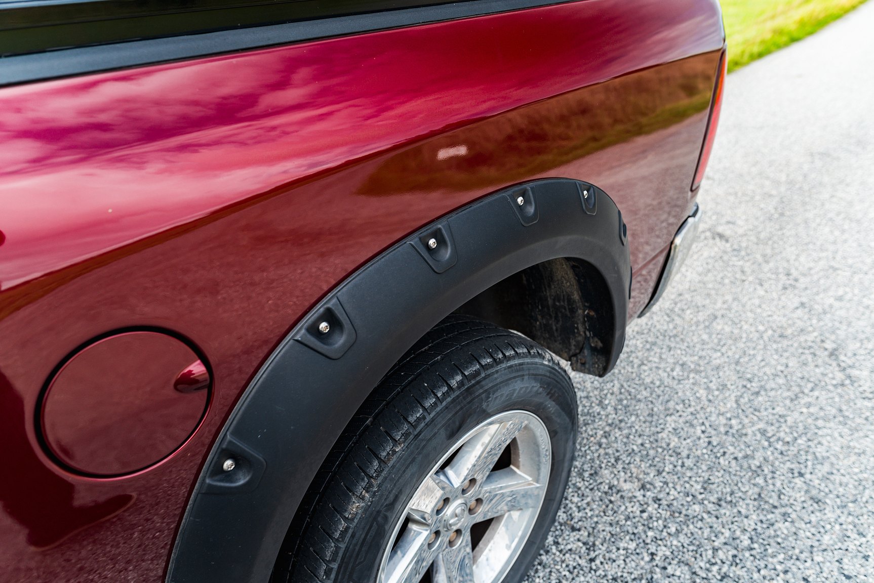 Exterior image of 2019 Dodge Ram 1500 Classic Crew Cab 5.7 V8 HEMI 