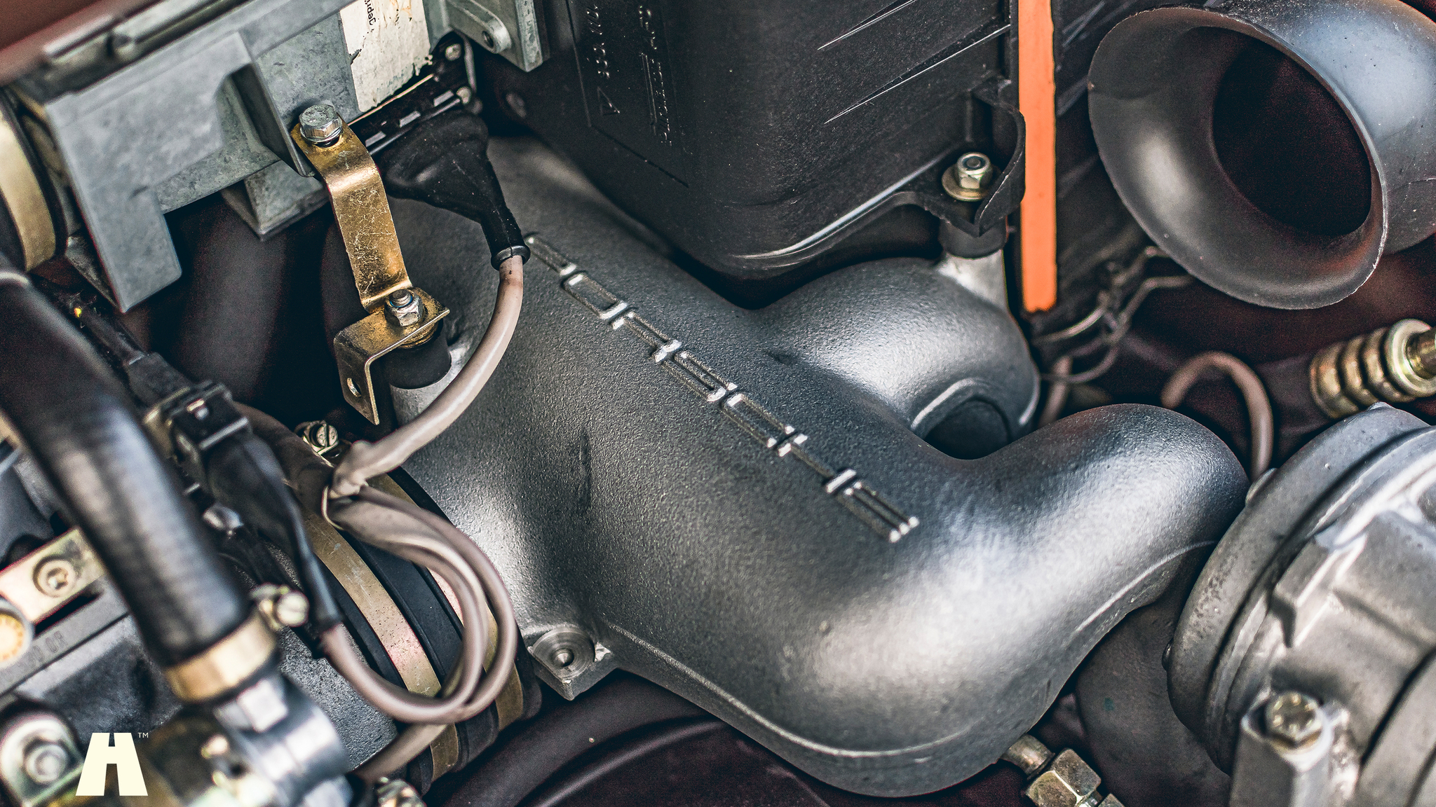 Image of 1989 Porsche 911 Carrera 3.2 Targa (5) mechanics