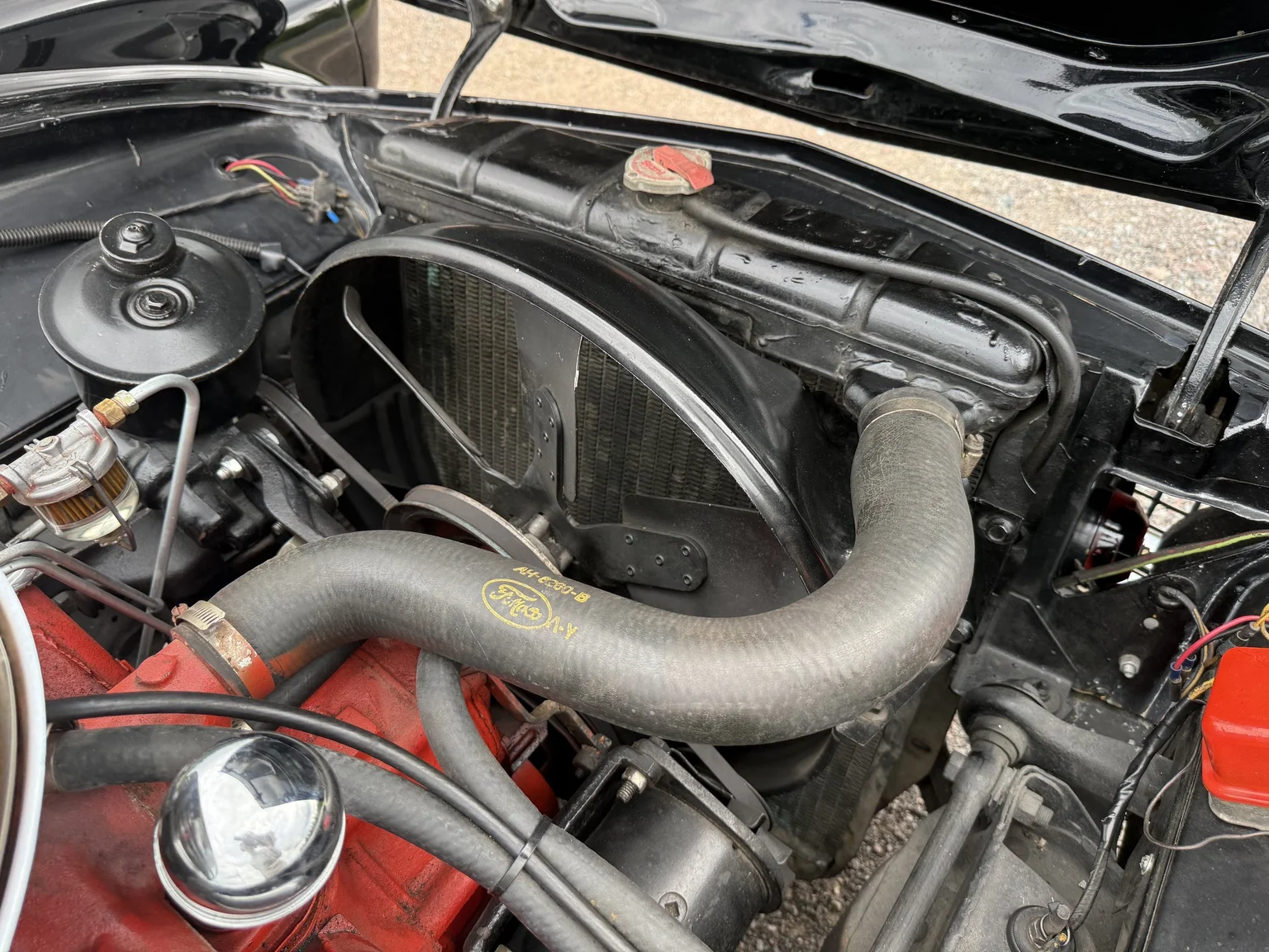 Image of 1957 Ford Thunderbird mechanics (17)