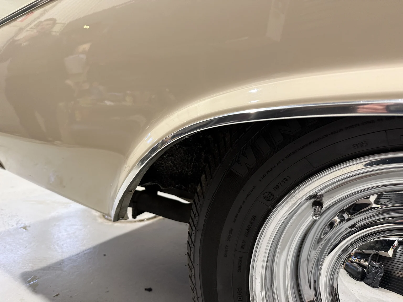 Exterior image of 1964 Oldsmobile Cutlass Convertible (57)