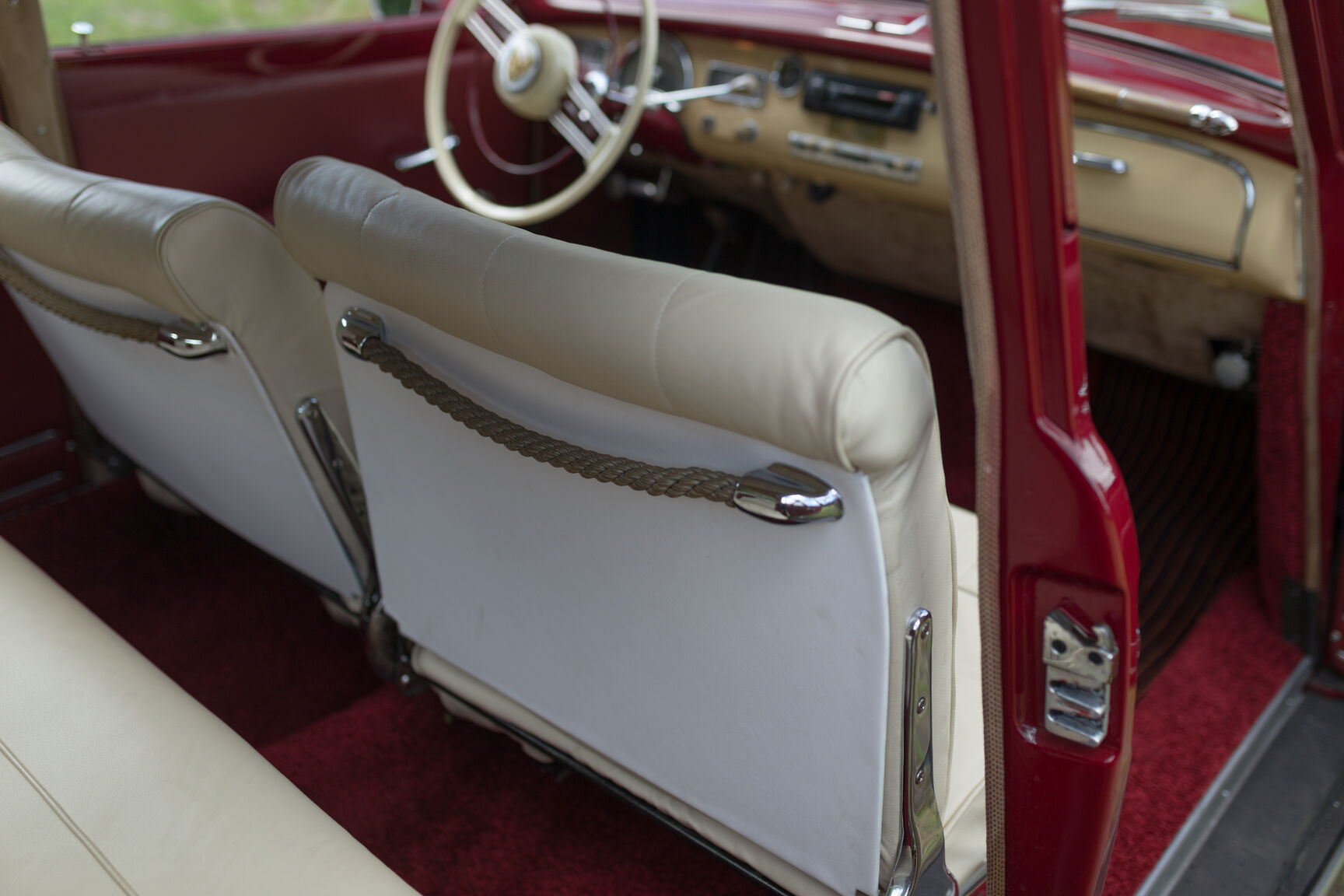 Interior image of 1955 BMW 501 A Deluxe V8