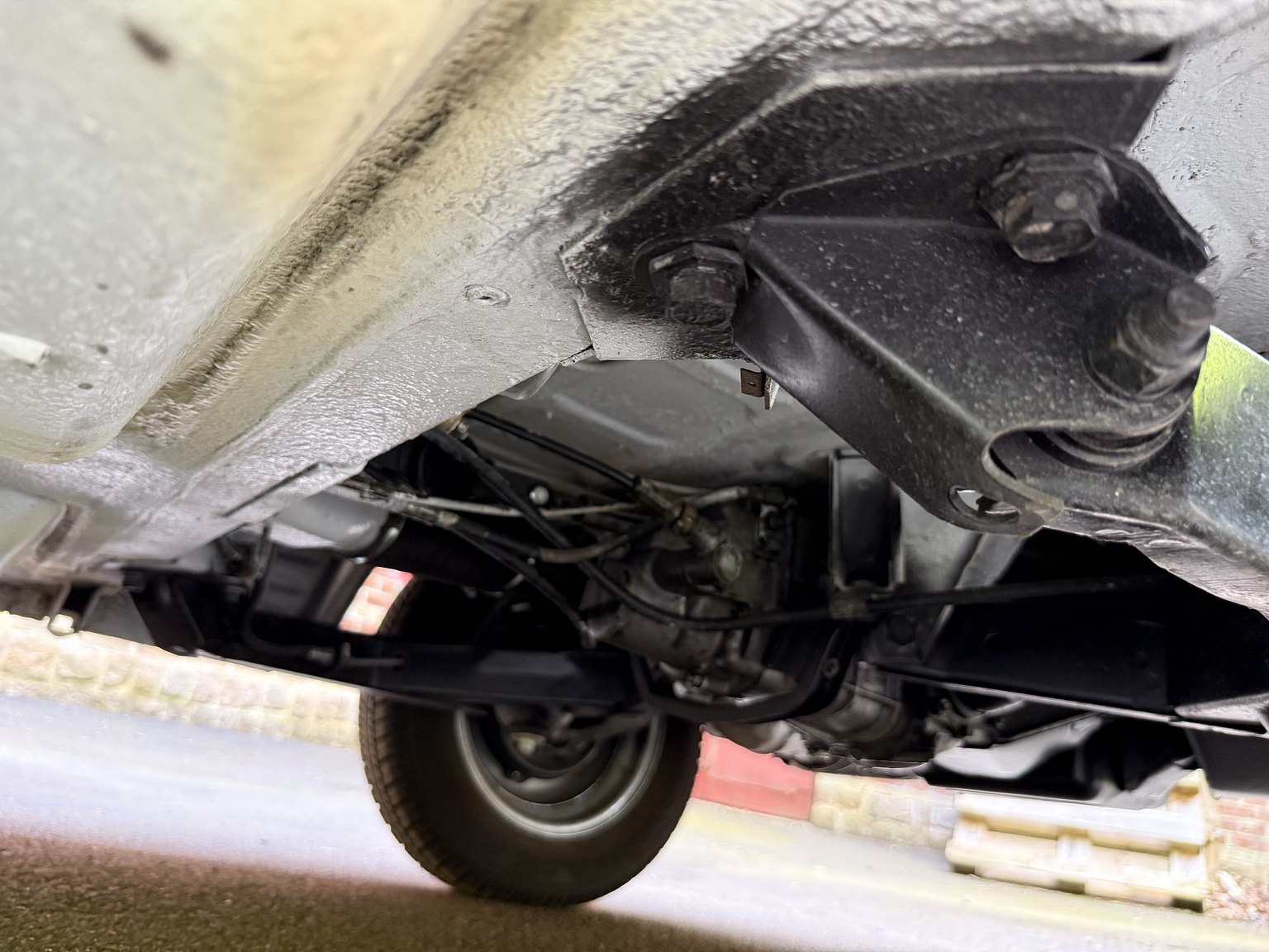 Image of 1965 Fiat 500F mechanics