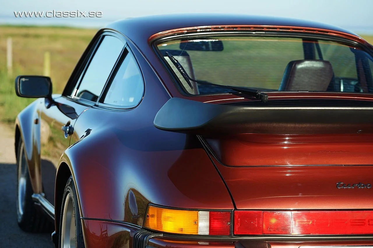 Image of 1988 Porsche 911 Turbo (1)