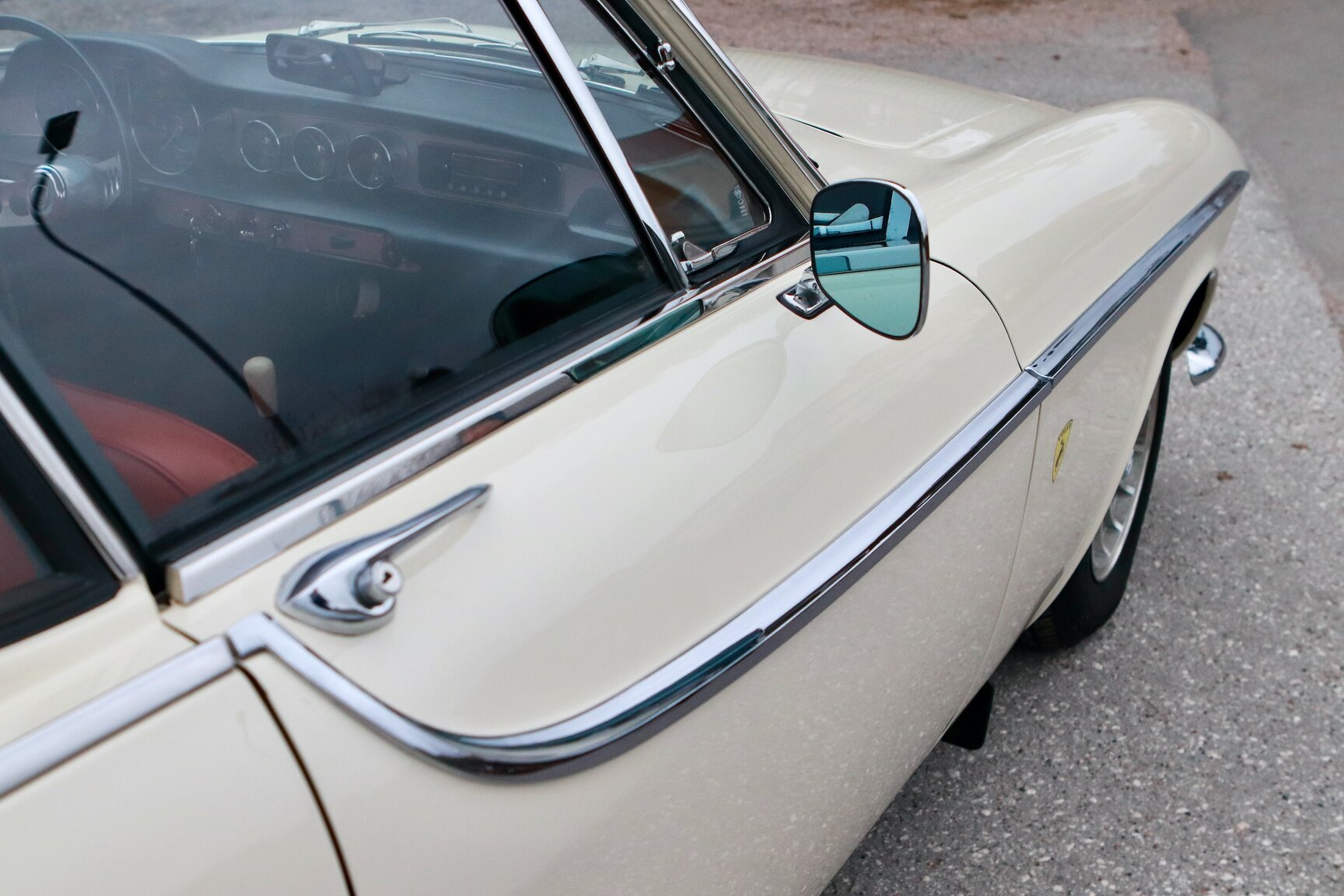 Exteriörbild på 1964 Volvo P 1800S (29)