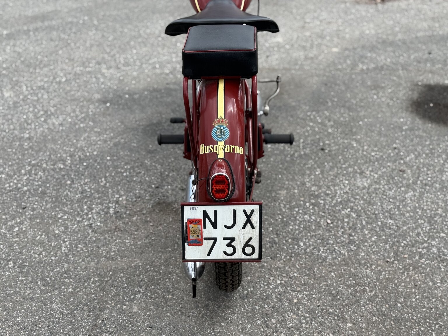 Exterior image of 1953 Huskvarna Modell 30