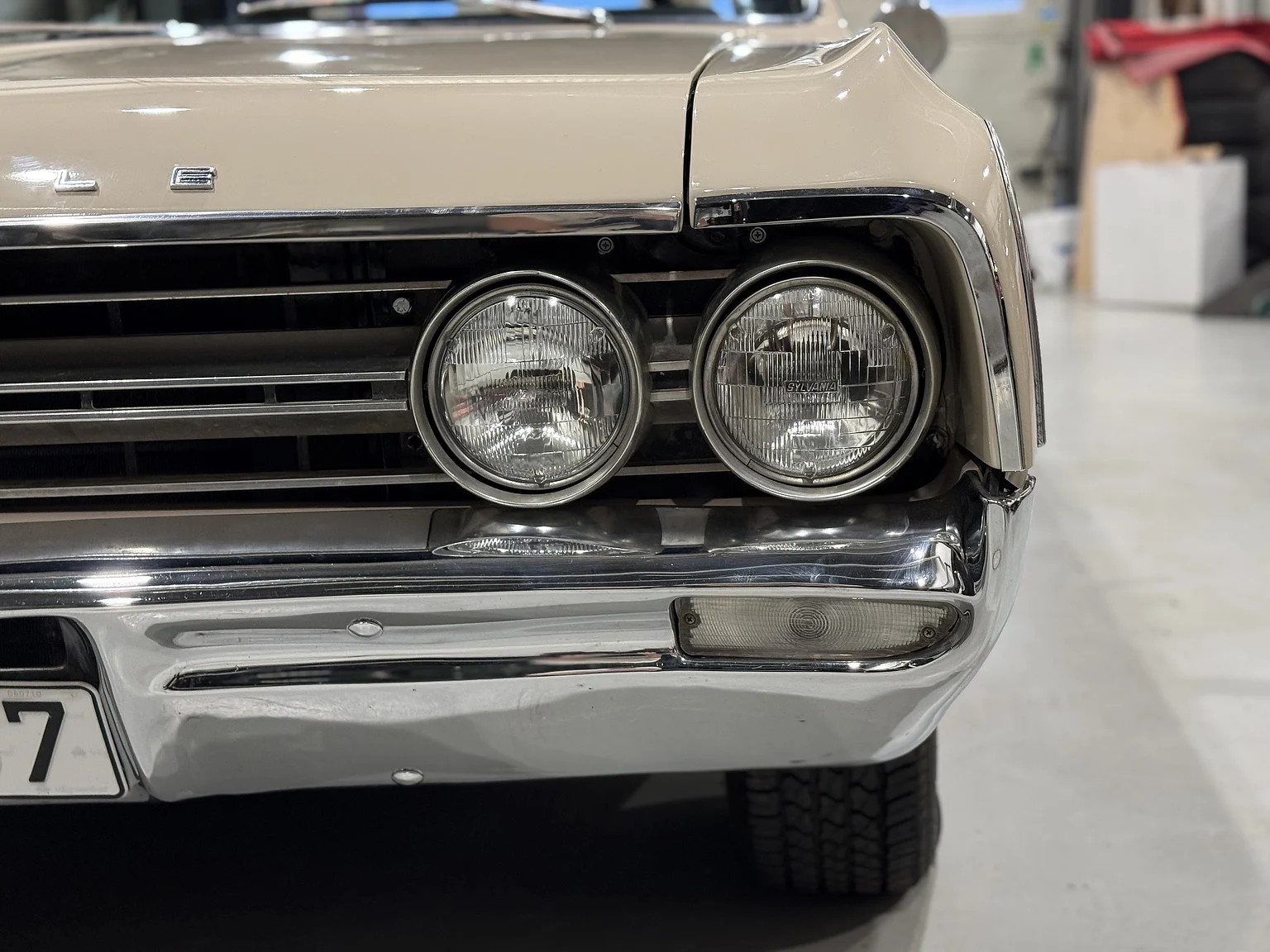 Aussenfoto 1964 Oldsmobile Cutlass Convertible (27)