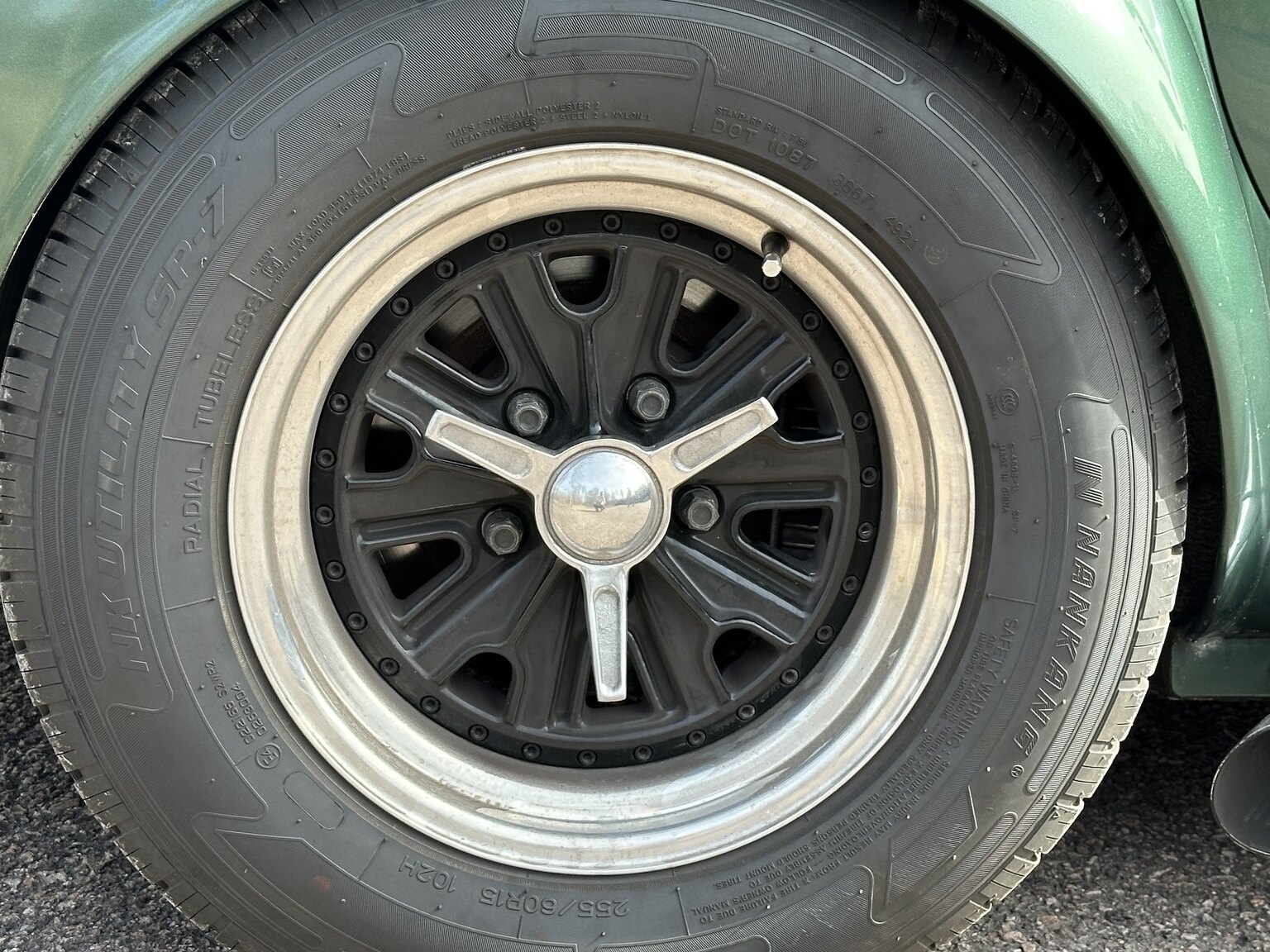 Exteriörbild på 2008 AC Cobra replica