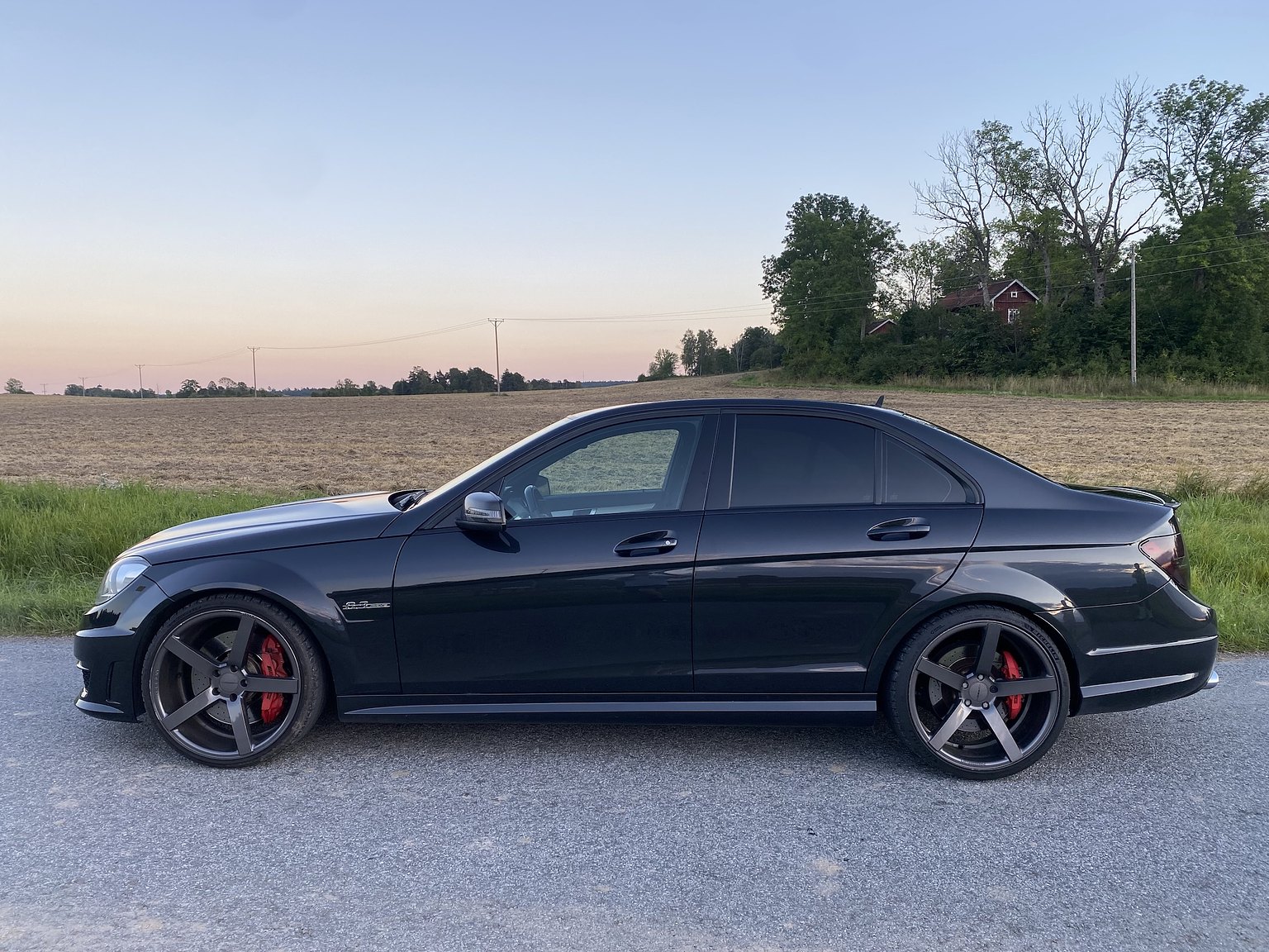 Exteriörbild på 2011 Mercedes-Benz C 63 AMG