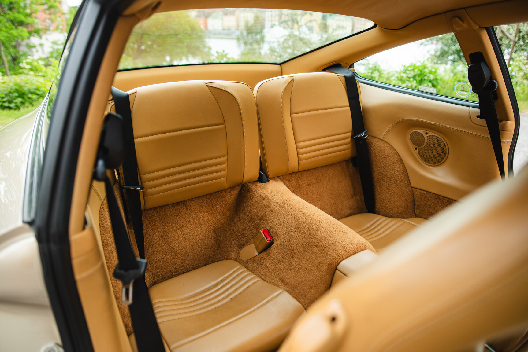 Interior image of 2004 Porsche 911 Carrera 4