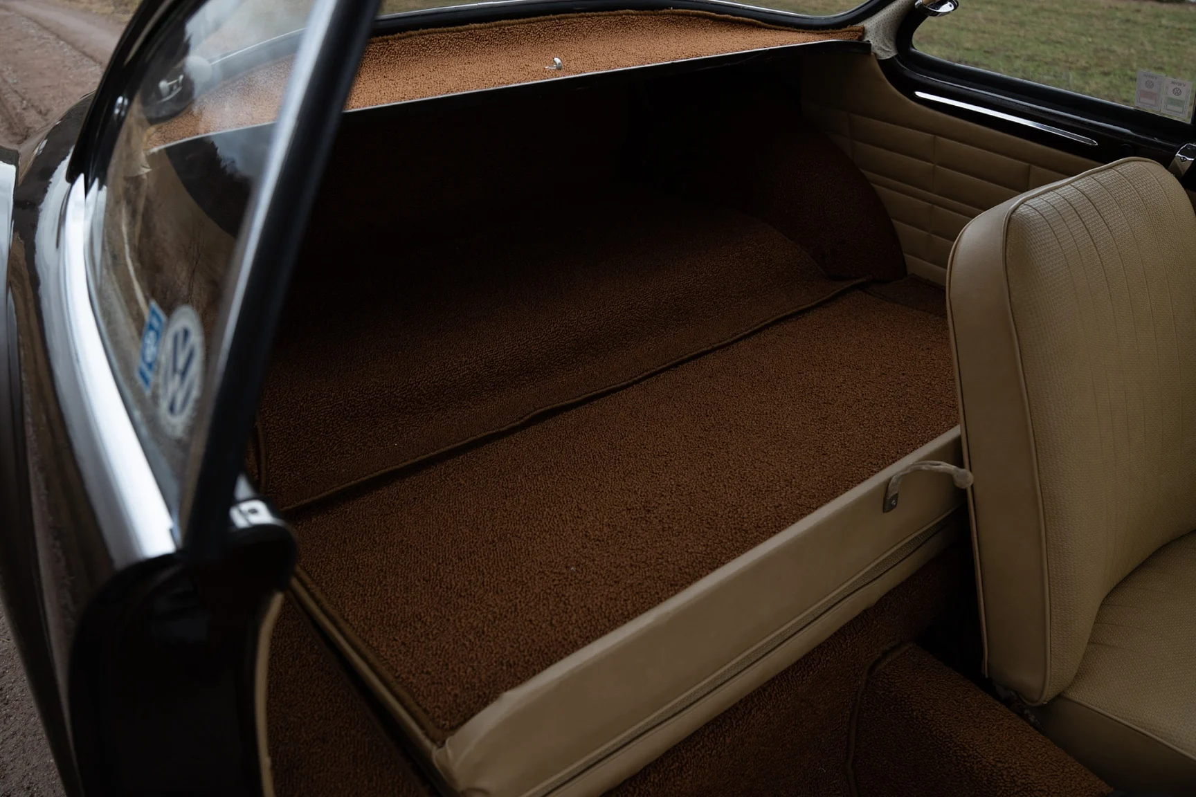 Innenraumfoto von 1962 Volkswagen 1200 Karmann Coupe (19)