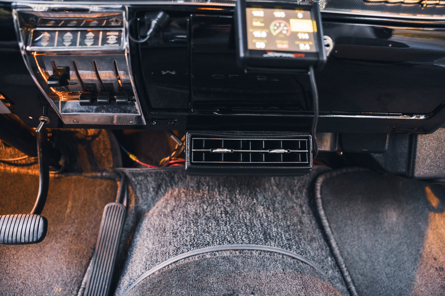 Interior image of 1957 Chevrolet Bel Air Sport Coupé (49)