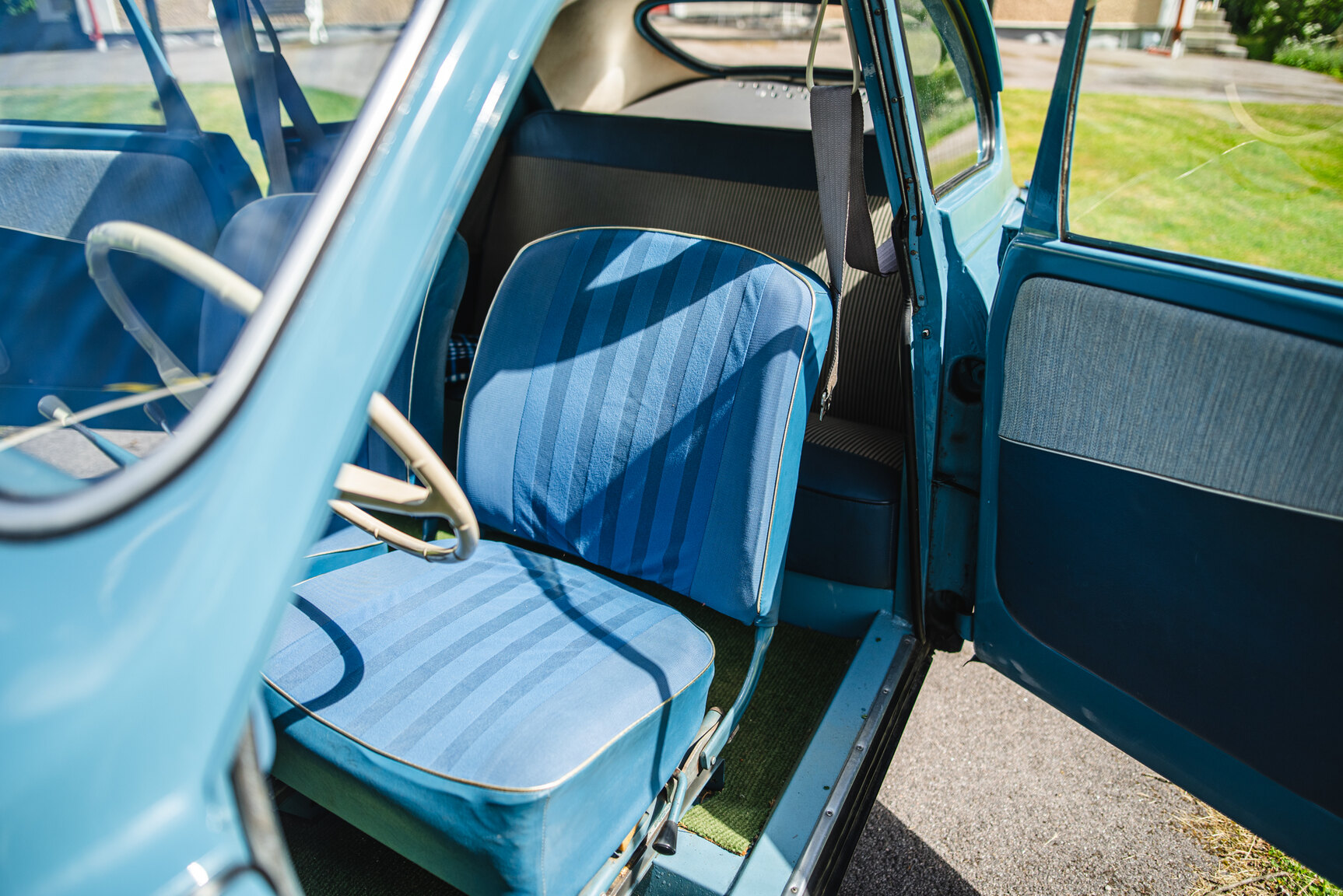 Interior image of 1959 SAAB 93B De Luxe