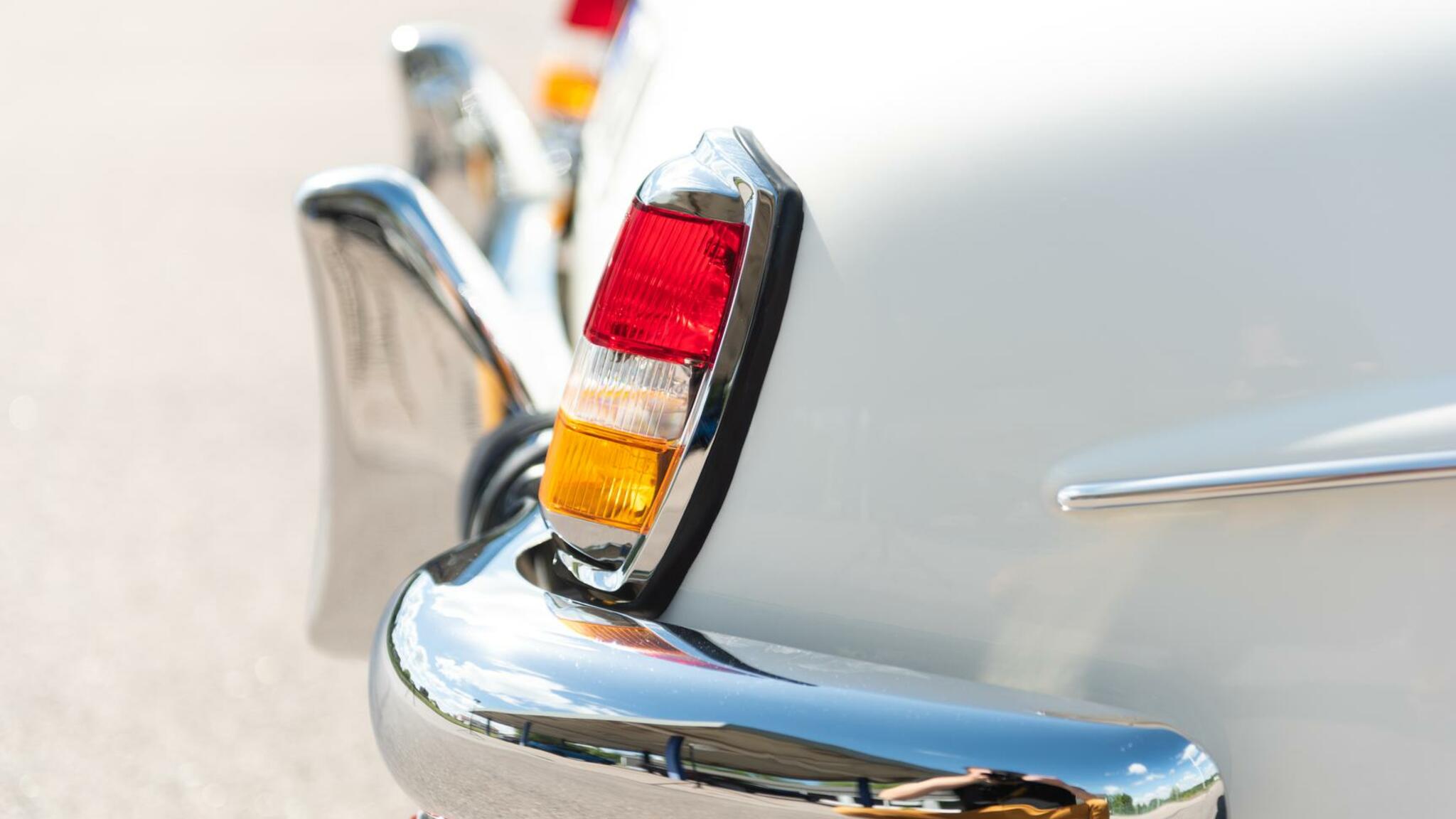 Aussenfoto 1956 Mercedes Benz 190 SL Roadster (56)