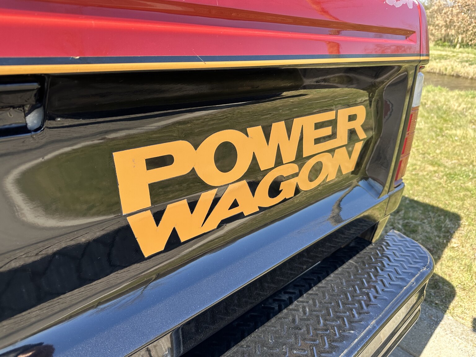 Exterior image of 1979 Dodge Power Wagon Macho