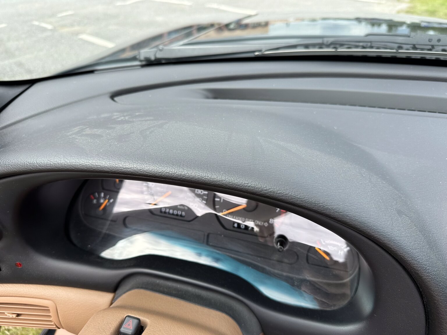 Interior image of 1998 Ford Mustang GT Convertible