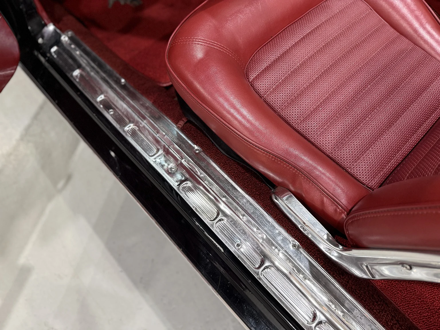 Interior image of 1966 Ford Mustang Convertible (9)