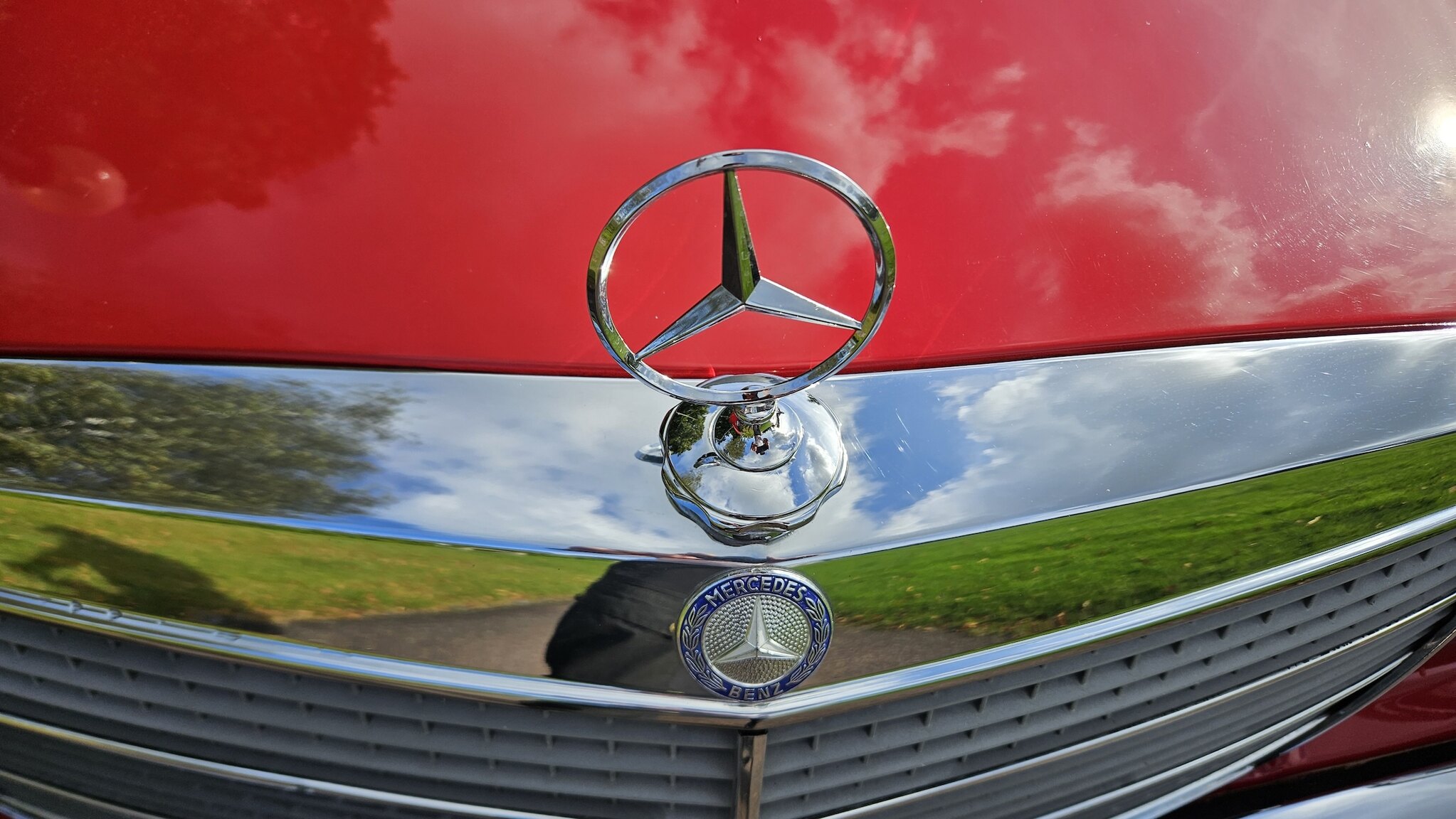 Aussenfoto 1975 Mercedes-Benz 200