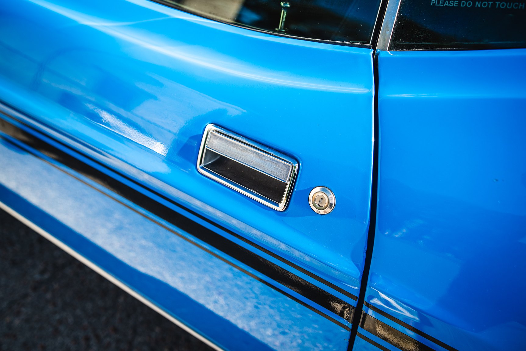 Exterior image of 1971 Ford Mustang Mach 1