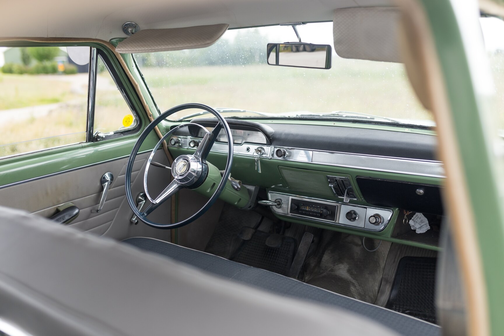 Innenraumfoto von 1959 Ford Consul (2)