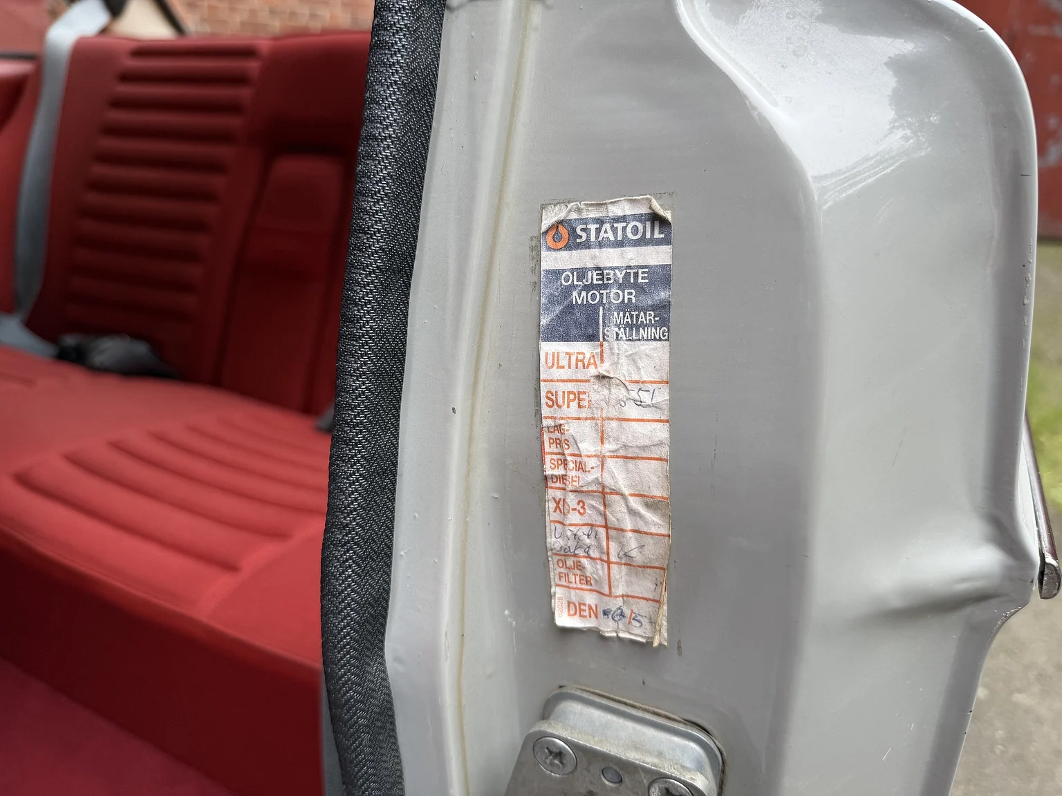 Innenraumfoto von 1970 Volvo 142 2.0 Automatic (18)