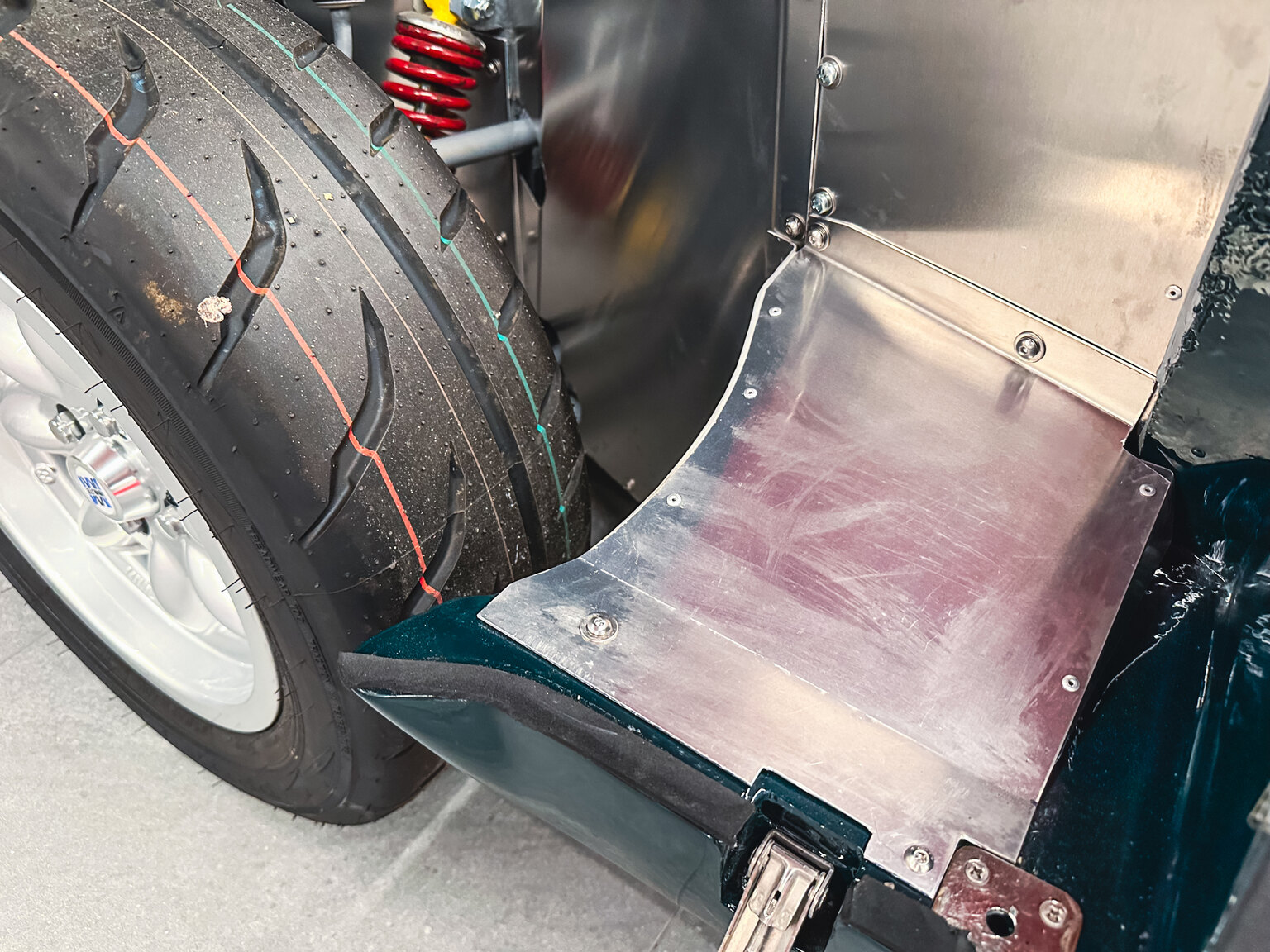Image of 1965 Ginetta G Racer mechanics