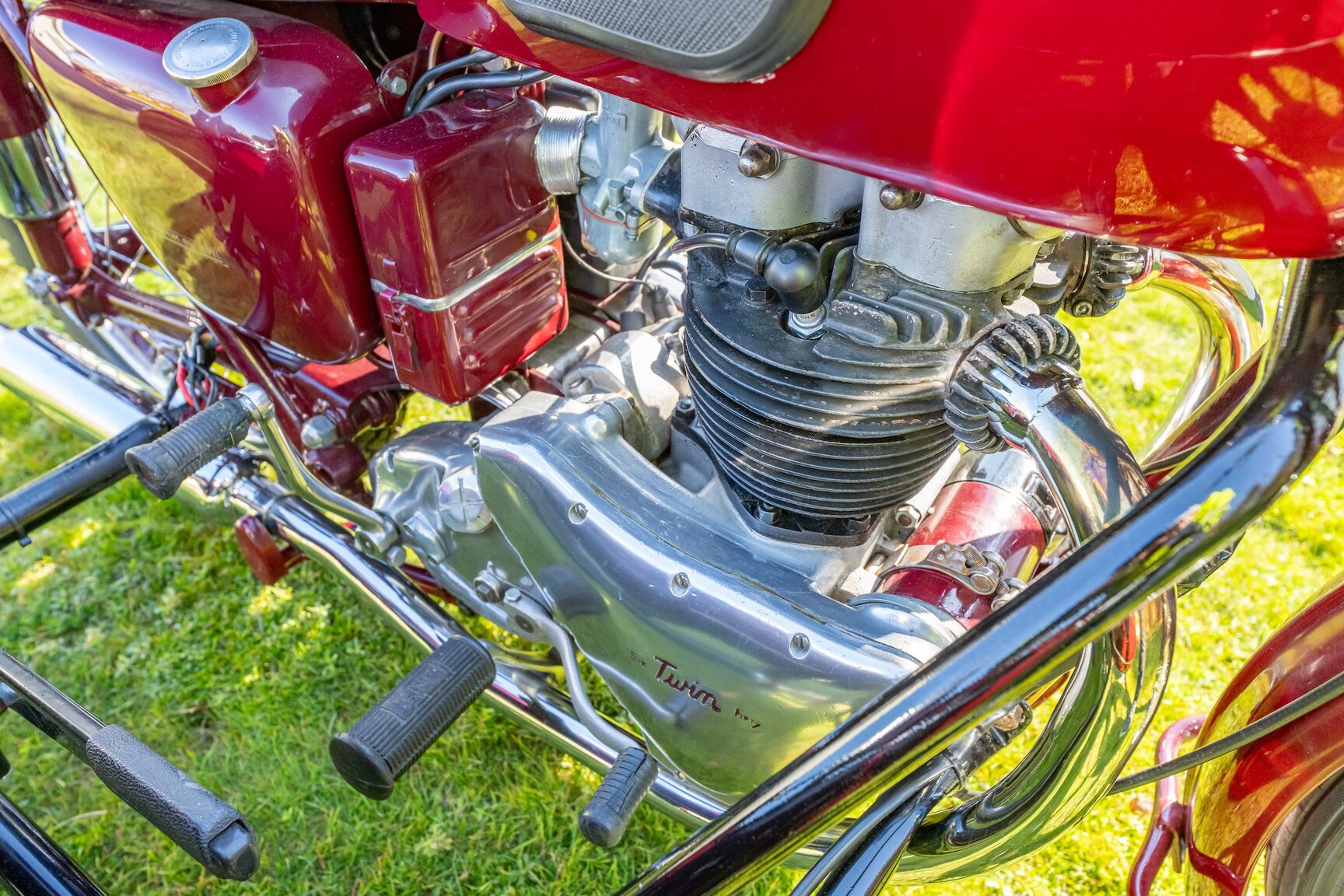 1954 Ariel FH 650 Huntsmaster Twin, Mekanik
