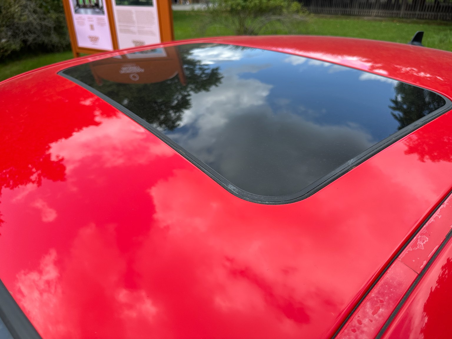 Exterior image of 2001 BMW 330Xi
