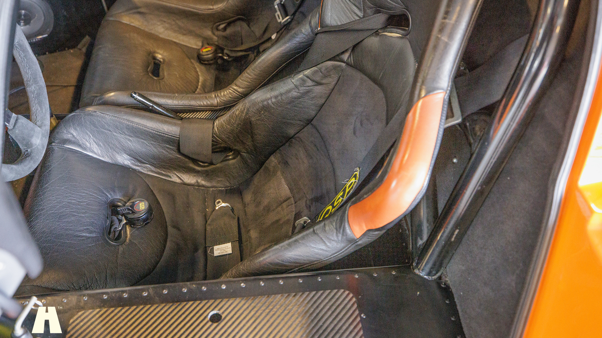 Innenraumfoto von 2006 Ultima GTR (36)